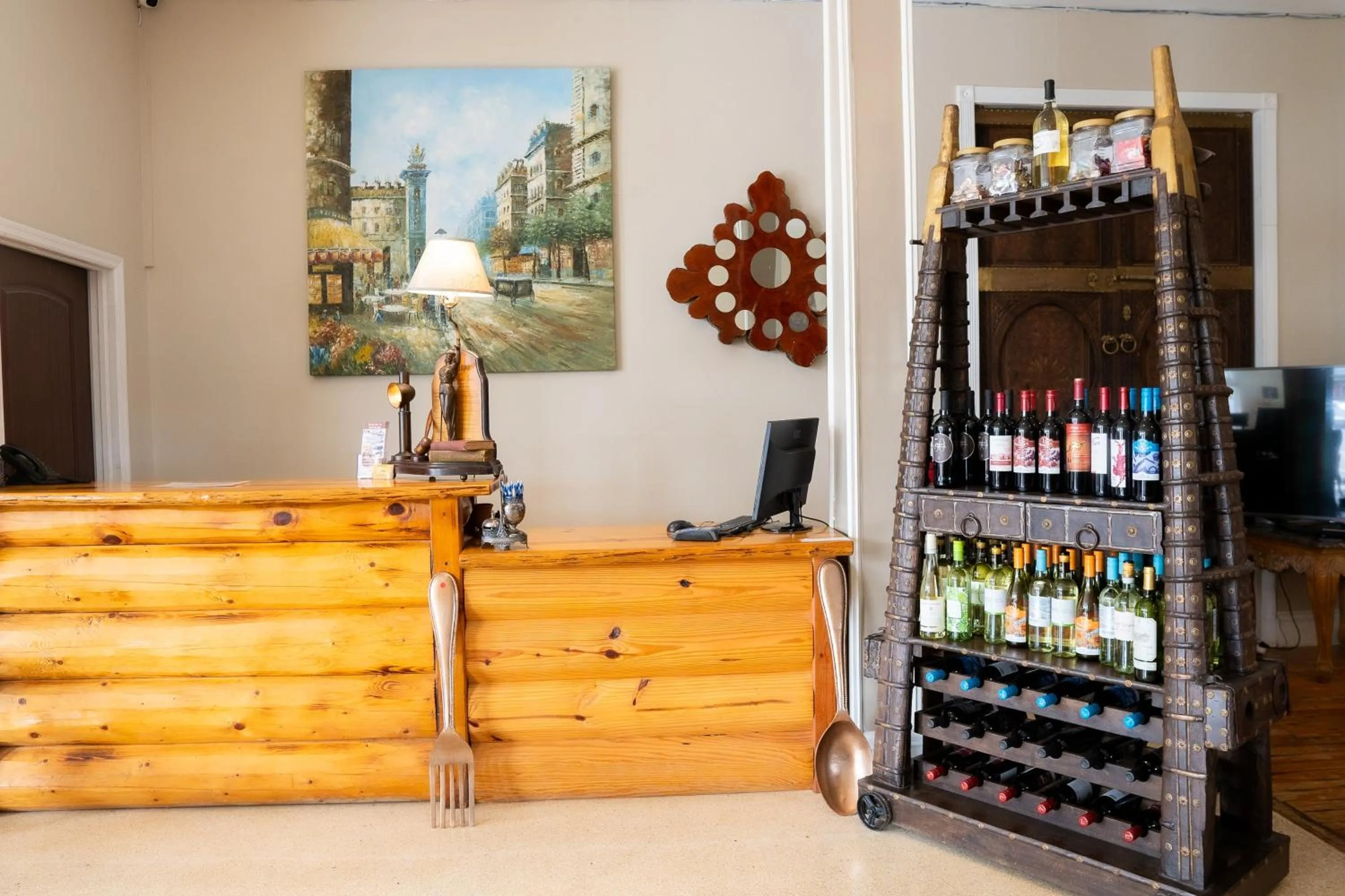 Lobby or reception in Oak Tree Hotel