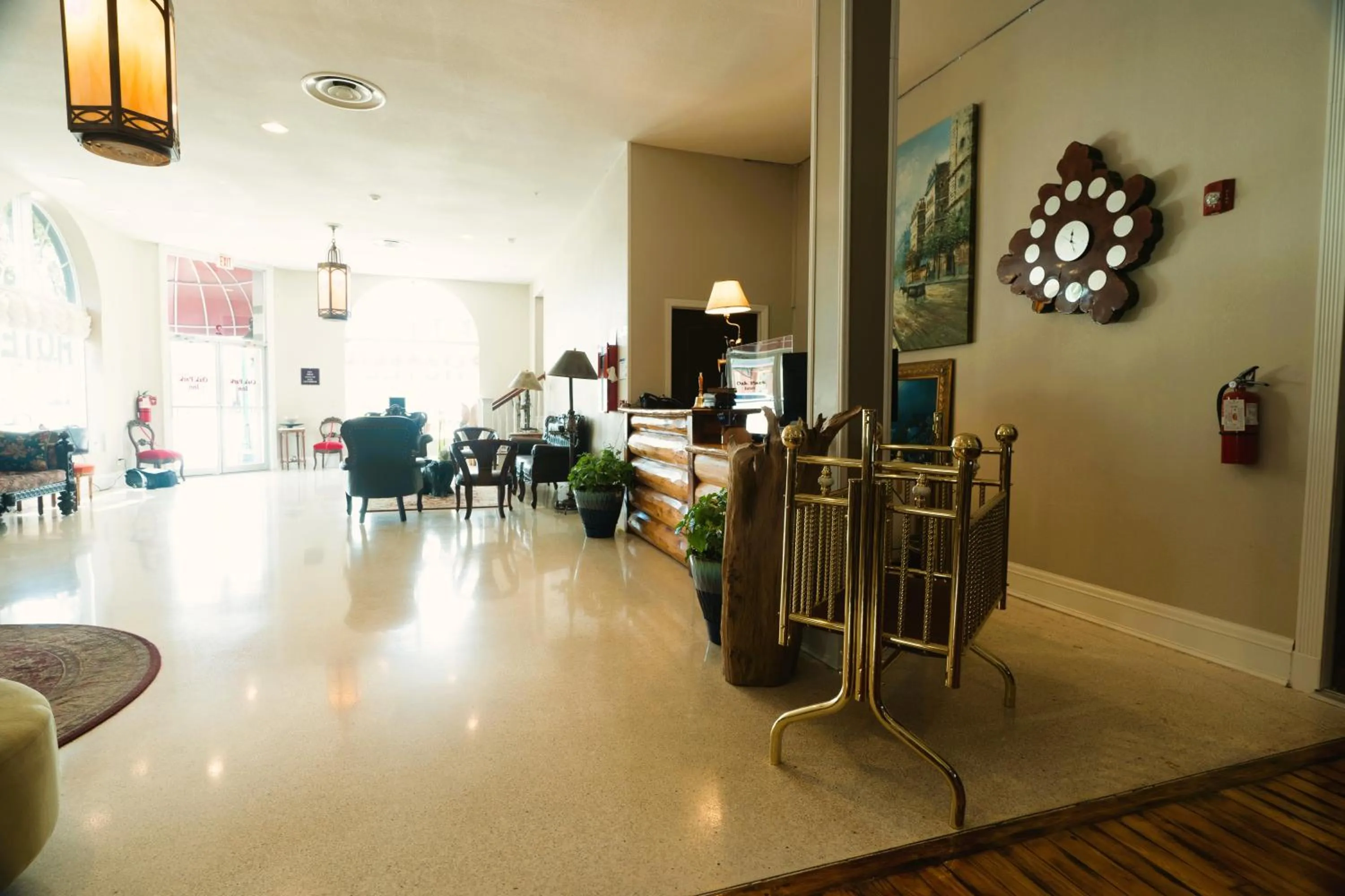 Lobby or reception in Oak Tree Hotel