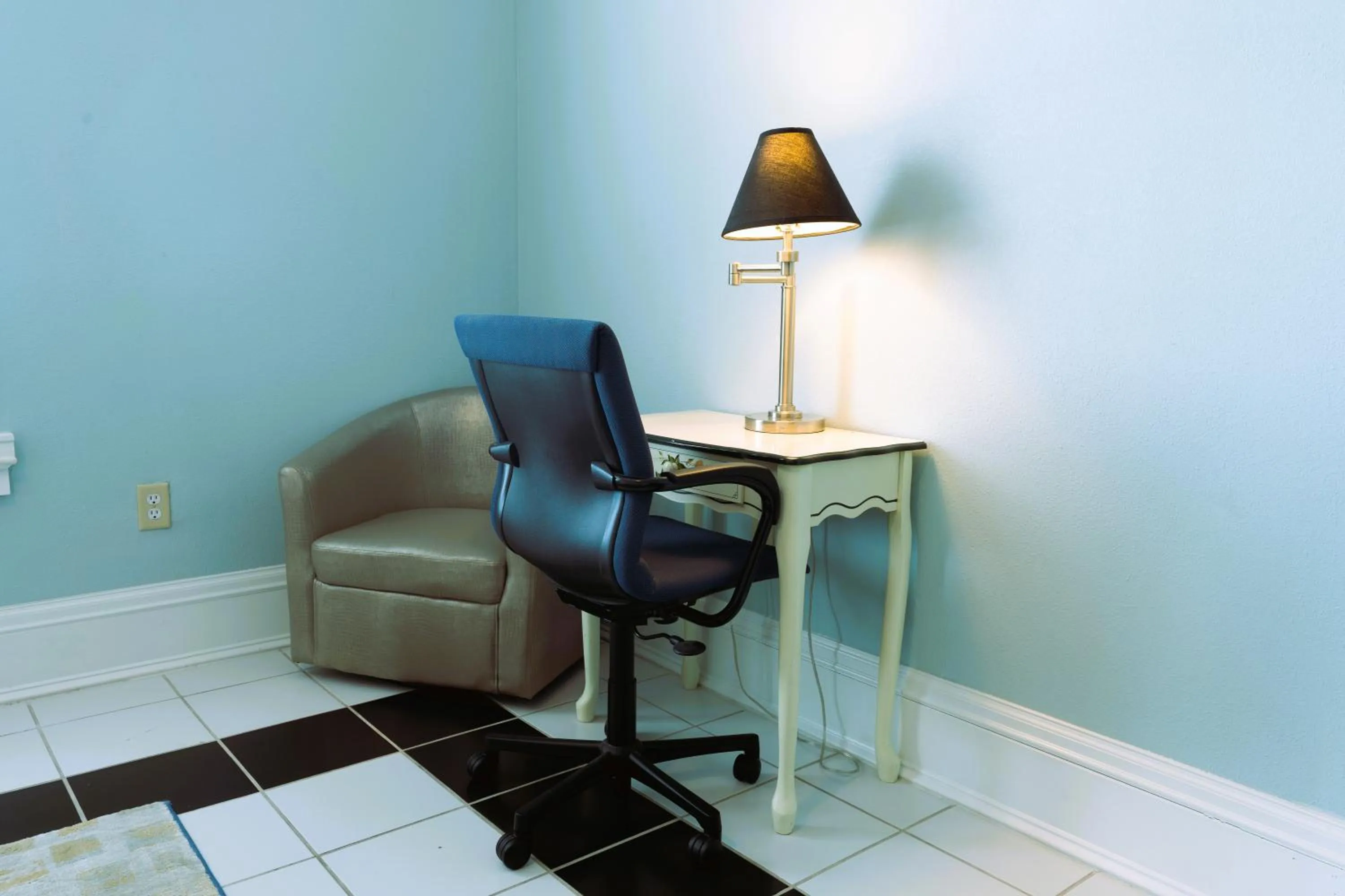 Area and facilities in Oak Tree Hotel