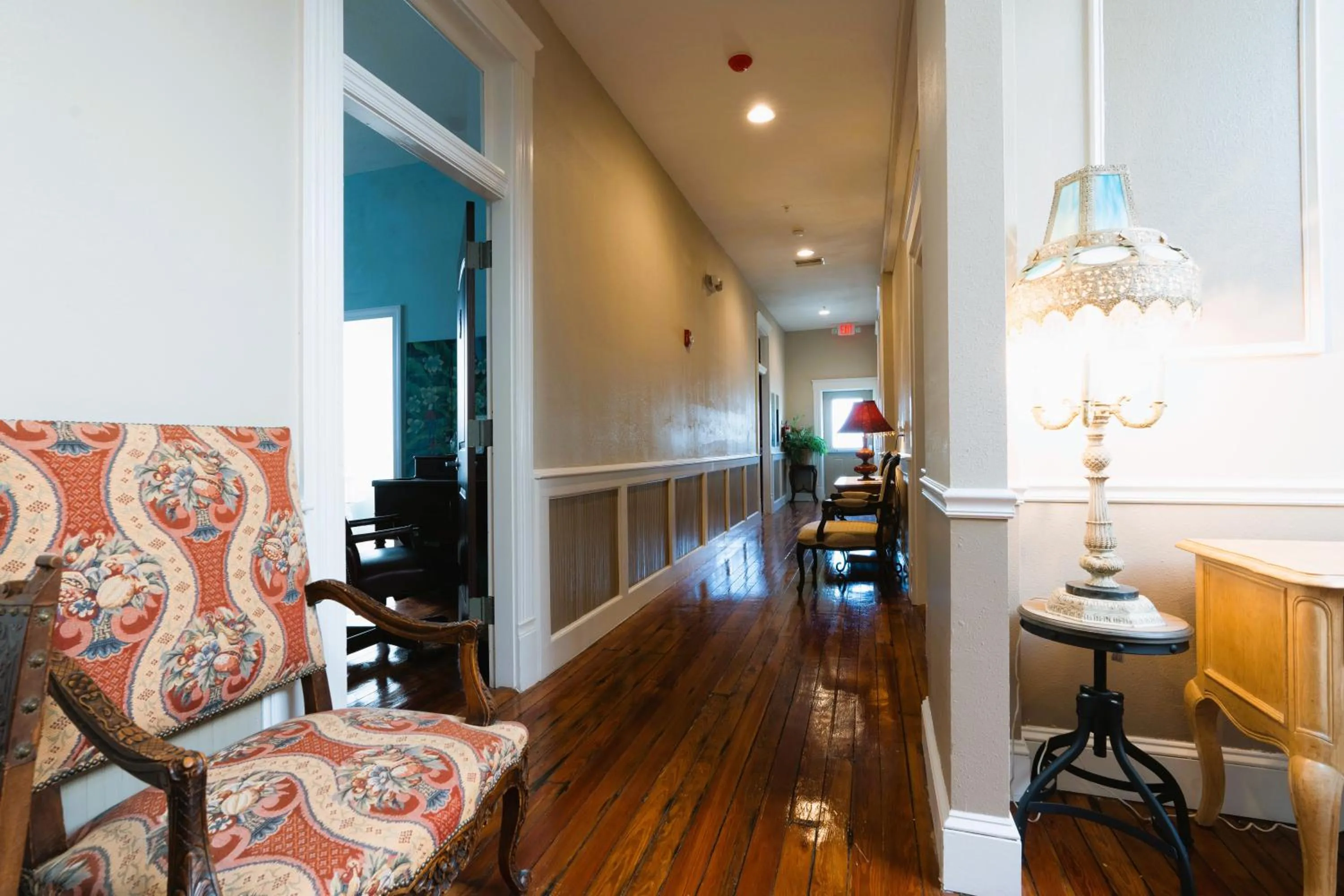 Lobby or reception in Oak Tree Hotel