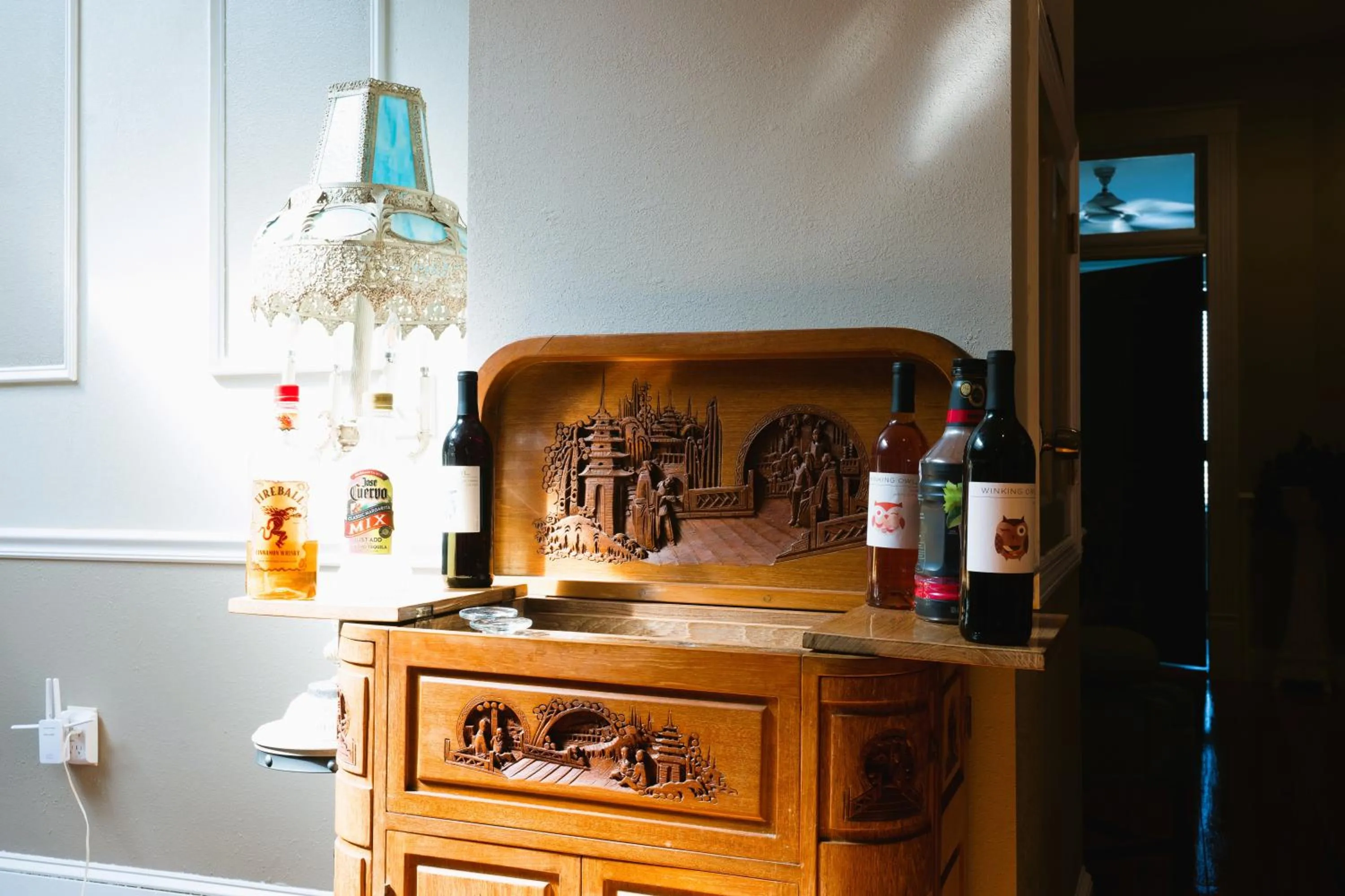 Restaurant/places to eat in Oak Tree Hotel