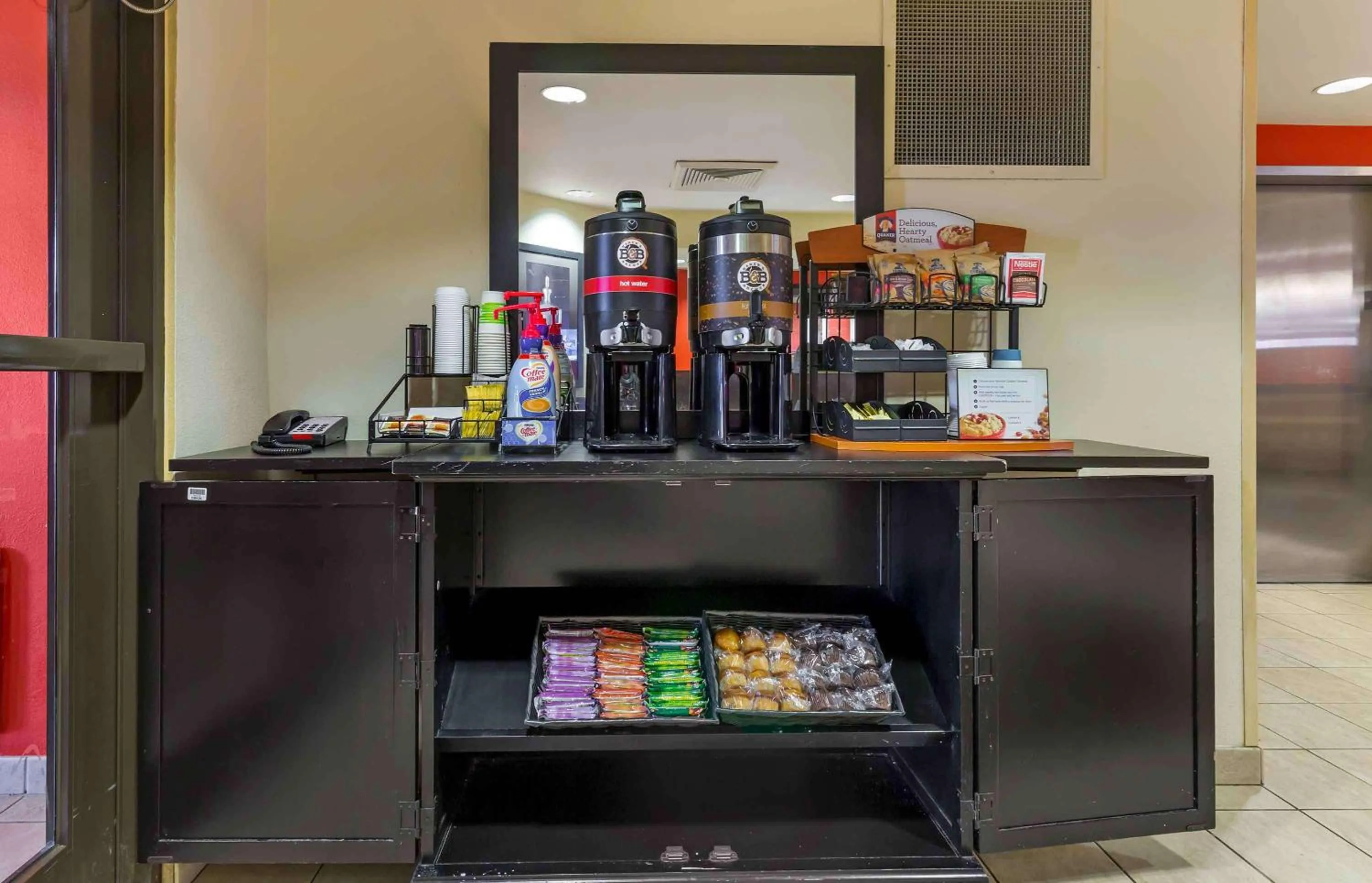 Breakfast in Extended Stay America Suites - Washington, DC - Herndon - Dulles
