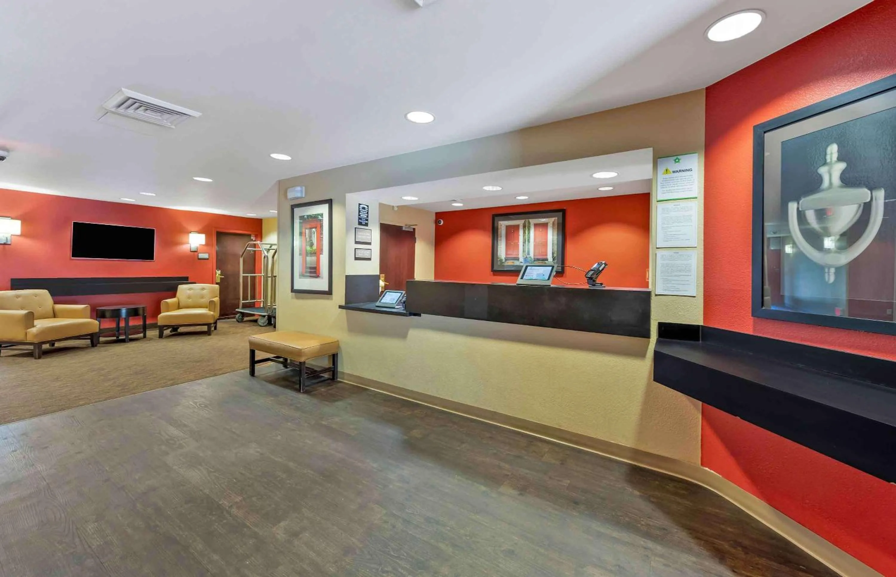Lobby or reception in Extended Stay America Suites - Chicago - Woodfield Mall