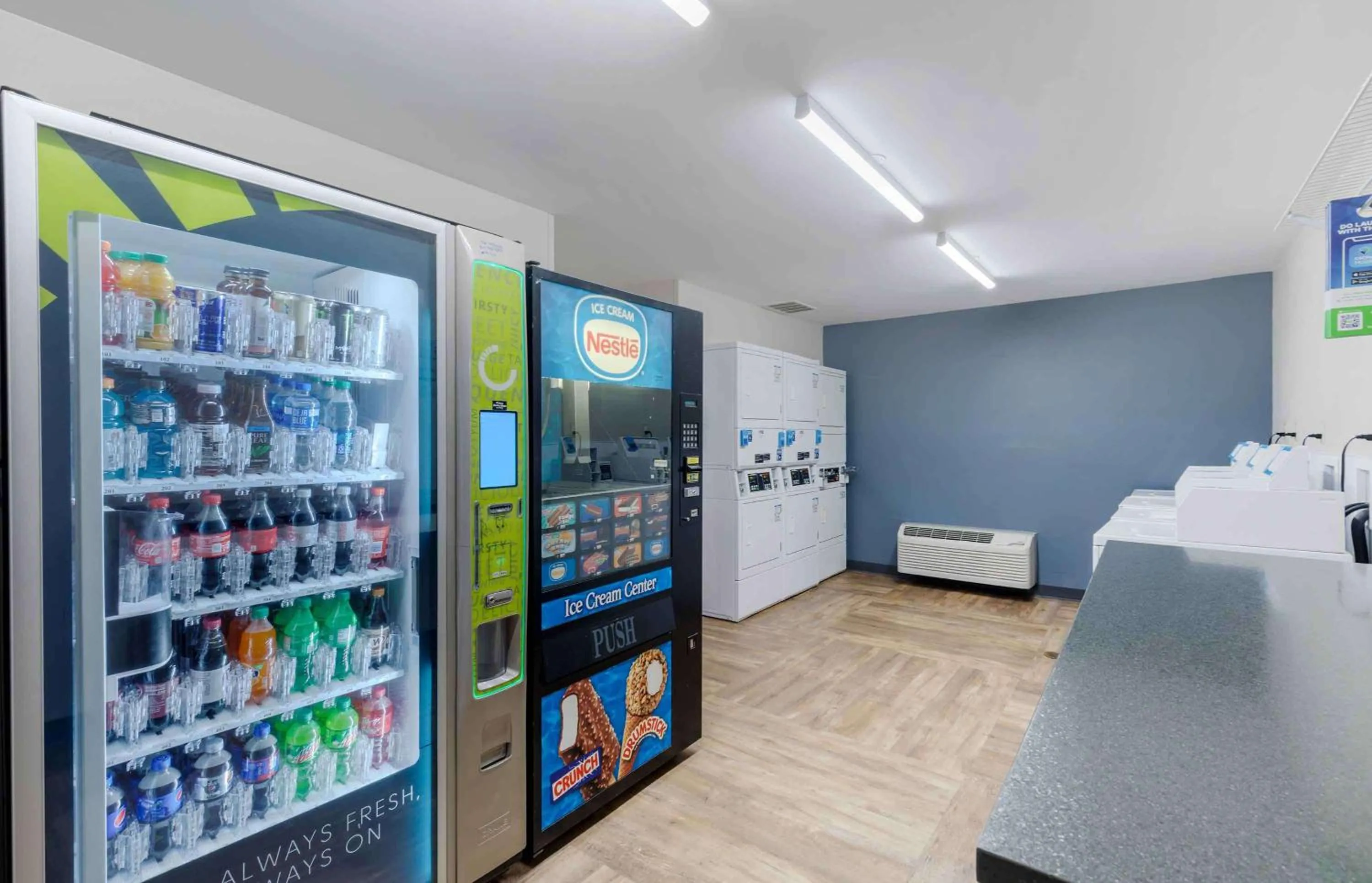 Property building in Extended Stay America Select Suites - Dallas - Lewisville