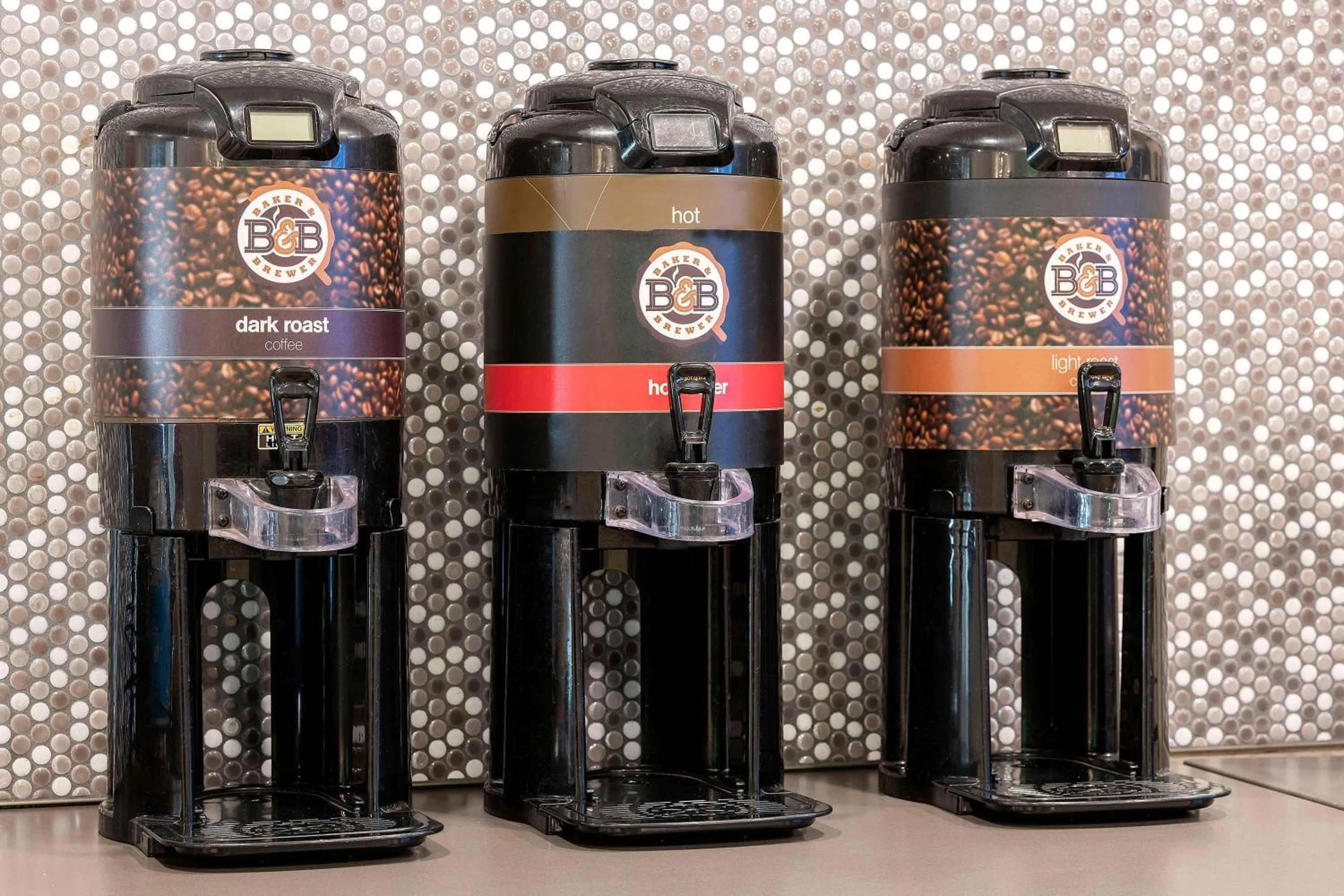 Restaurant/places to eat in Extended Stay America Suites - Washington, DC - Alexandria - Landmark