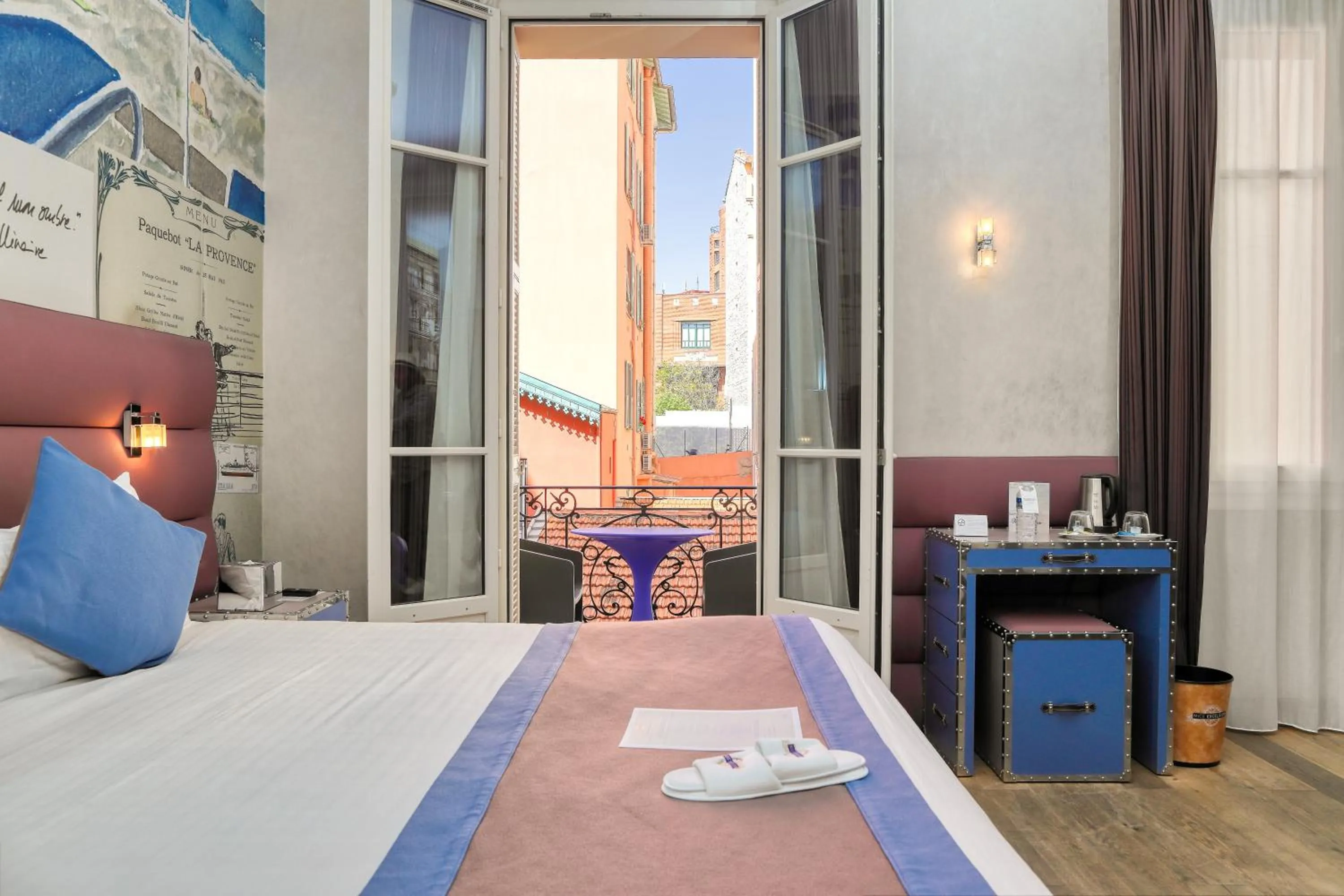 View (from property/room), Bed in Nice Excelsior Centre ville by HappyCulture