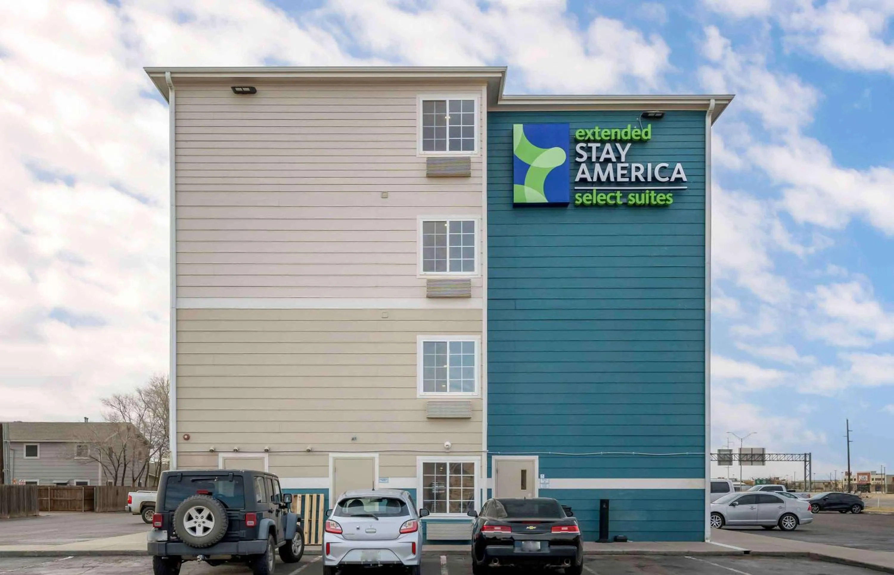 Property building in Extended Stay America Select Suites - Lubbock - West