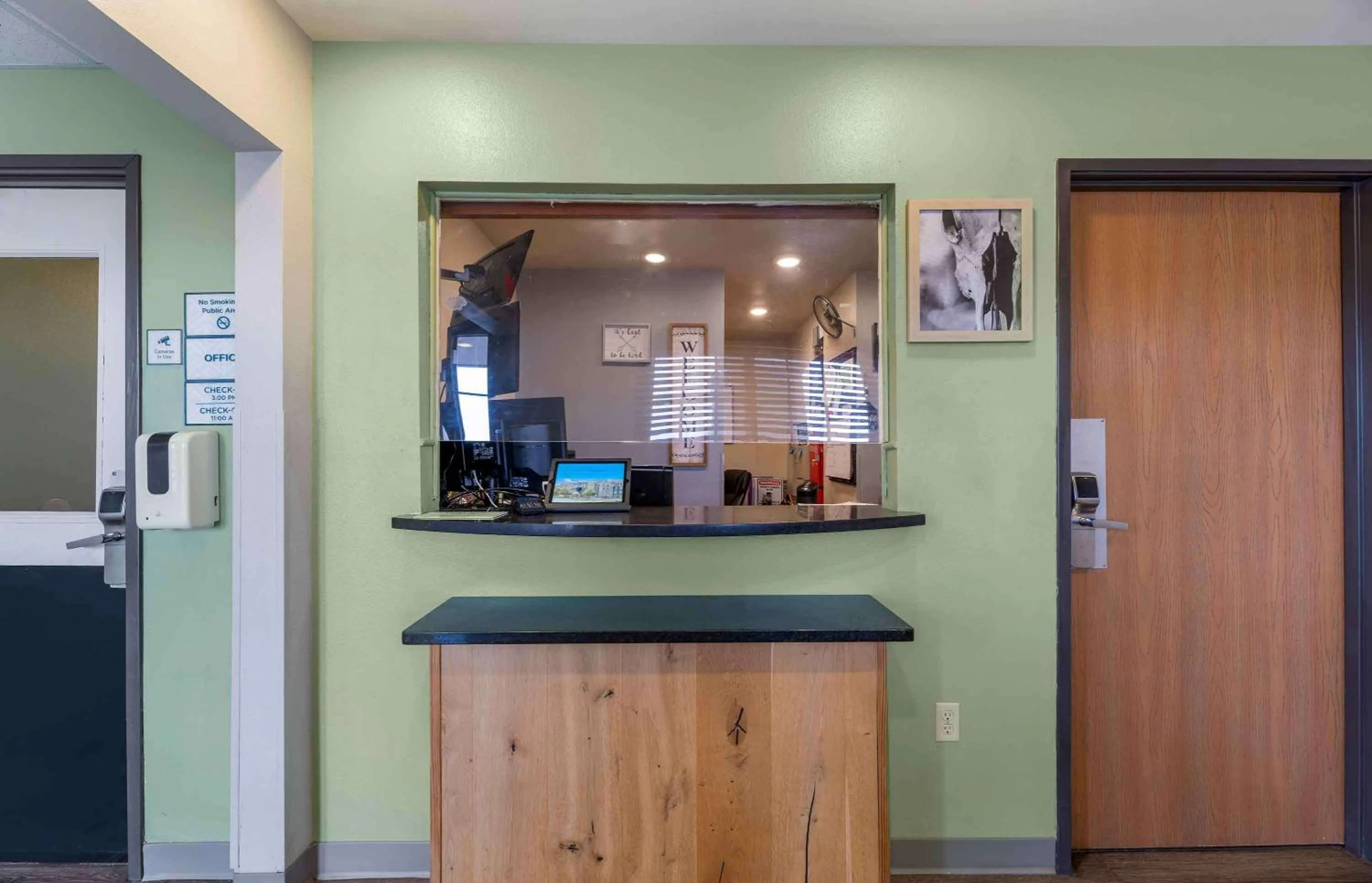 Lobby or reception in Extended Stay America Select Suites - Lubbock - West