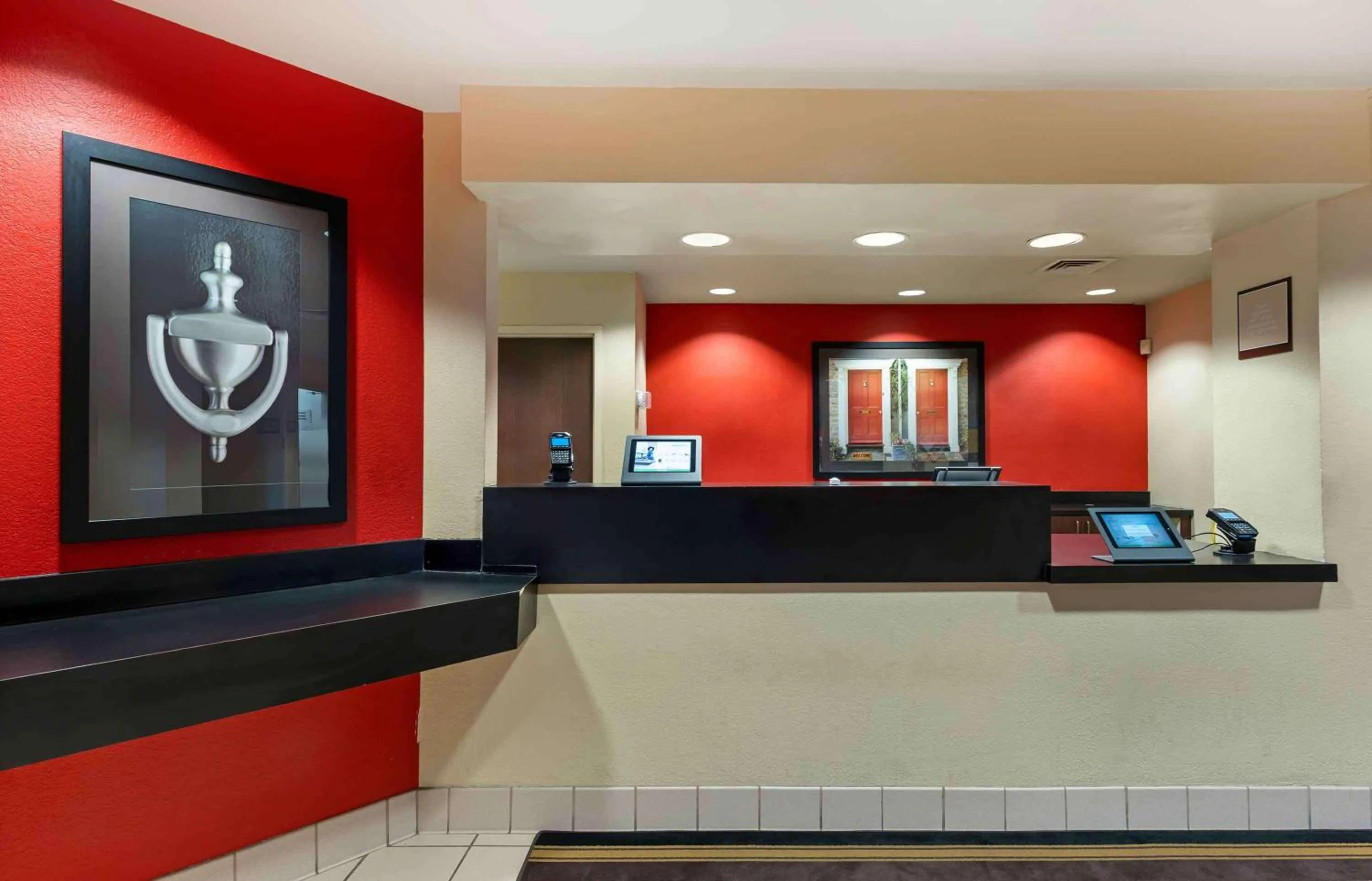 Lobby or reception in Extended Stay America Select Suites - Chicago - Darien