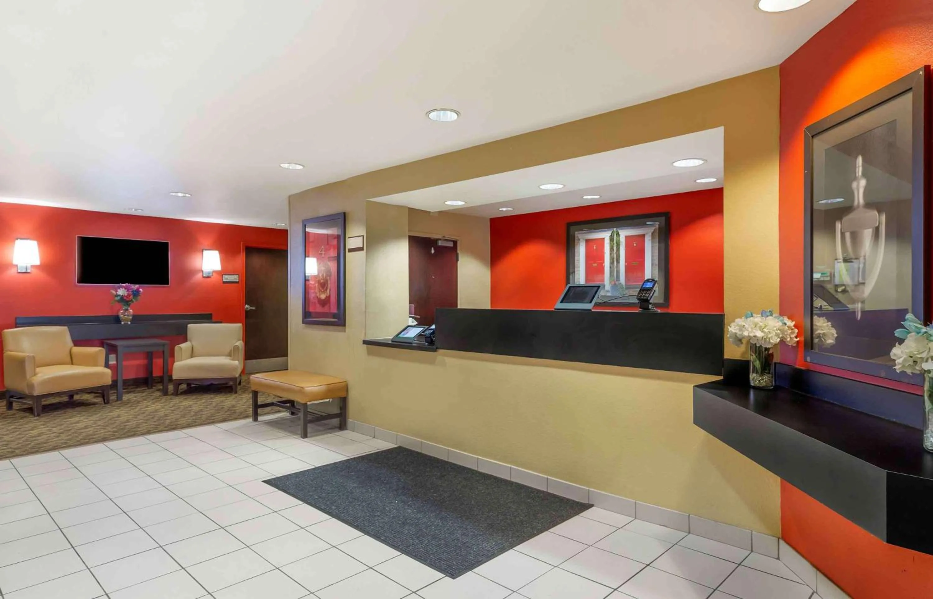 Lobby or reception in Extended Stay America Suites - Providence - Warwick