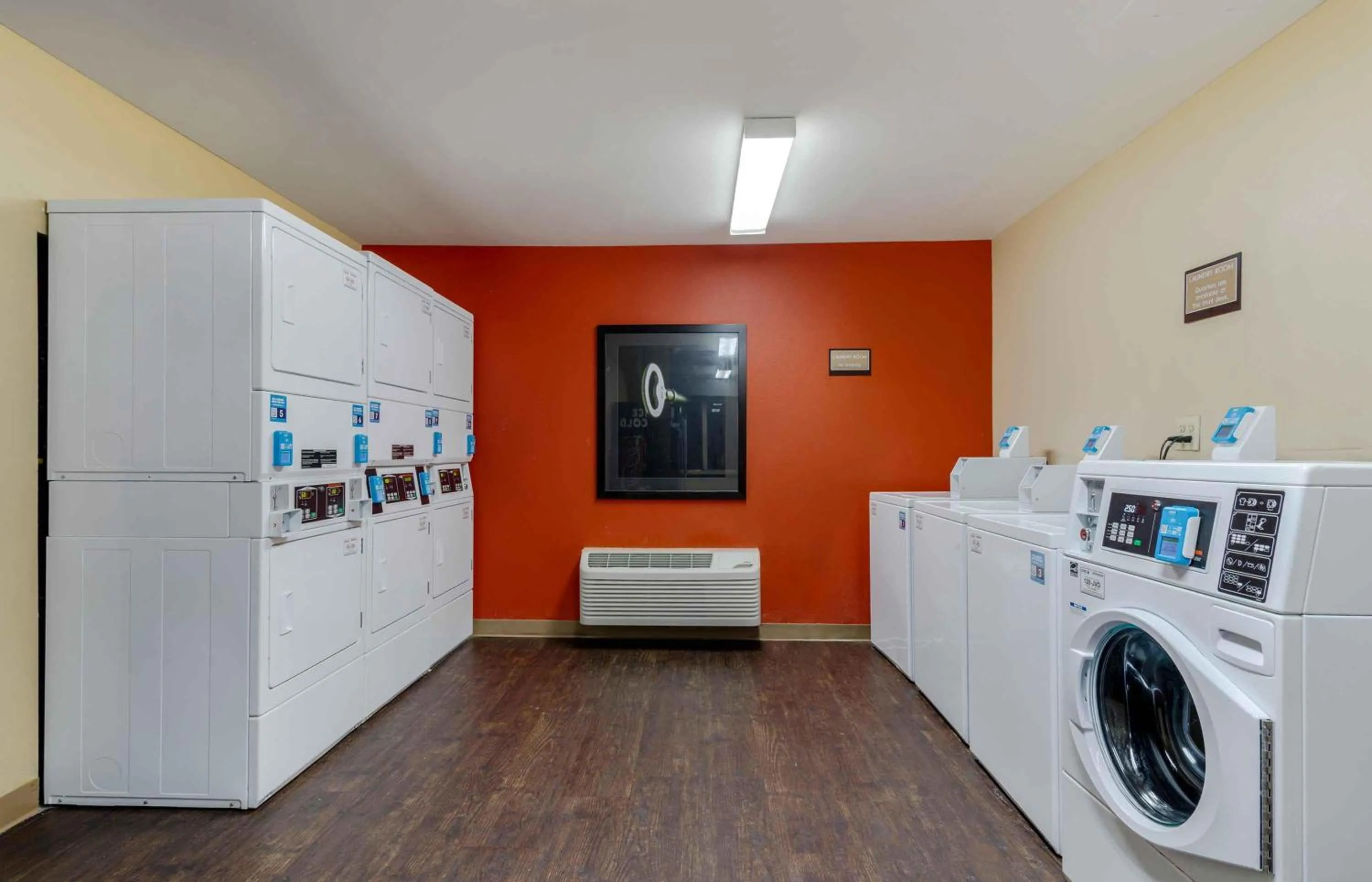 laundry in Extended Stay America Suites - Atlanta - Kennesaw Town Center