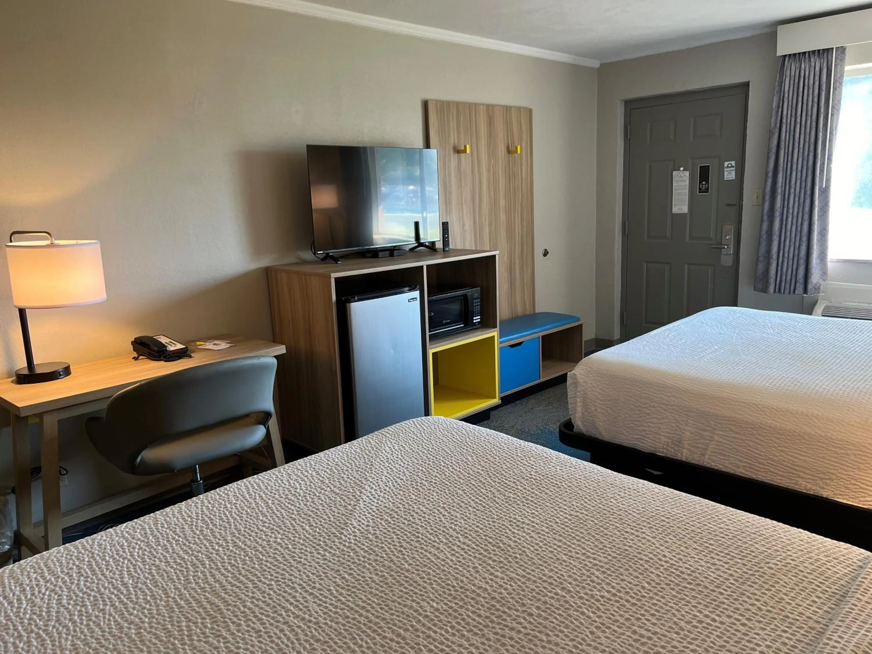 Bed in Days Inn by Wyndham Hays