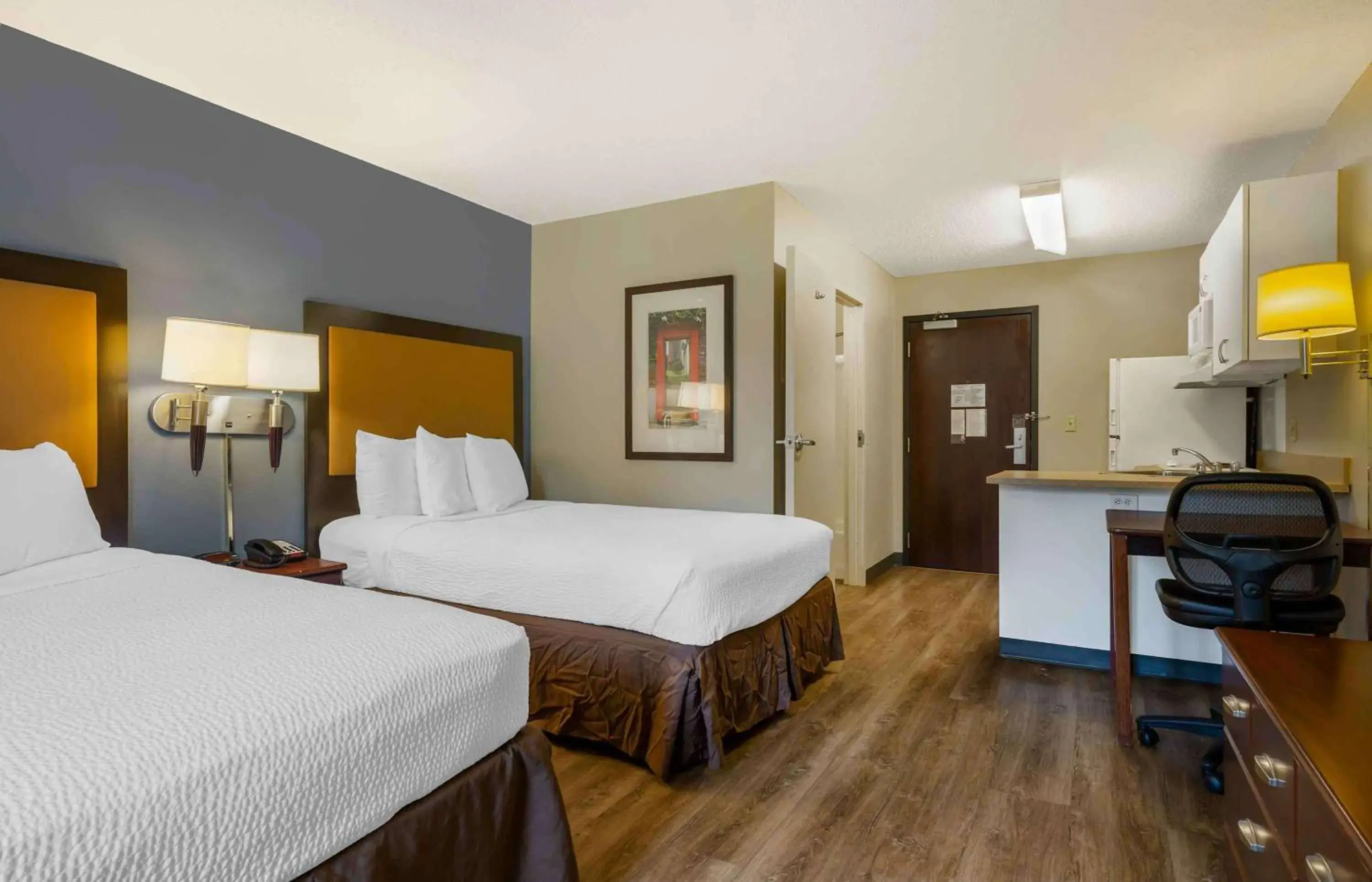 Studio with 2 Double Beds - Non-Smoking in Extended Stay America Suites - Hartford - Meriden Studio with 2 Double Beds - Non-Smoking in Extended Stay America Suites - Hartford - Meriden