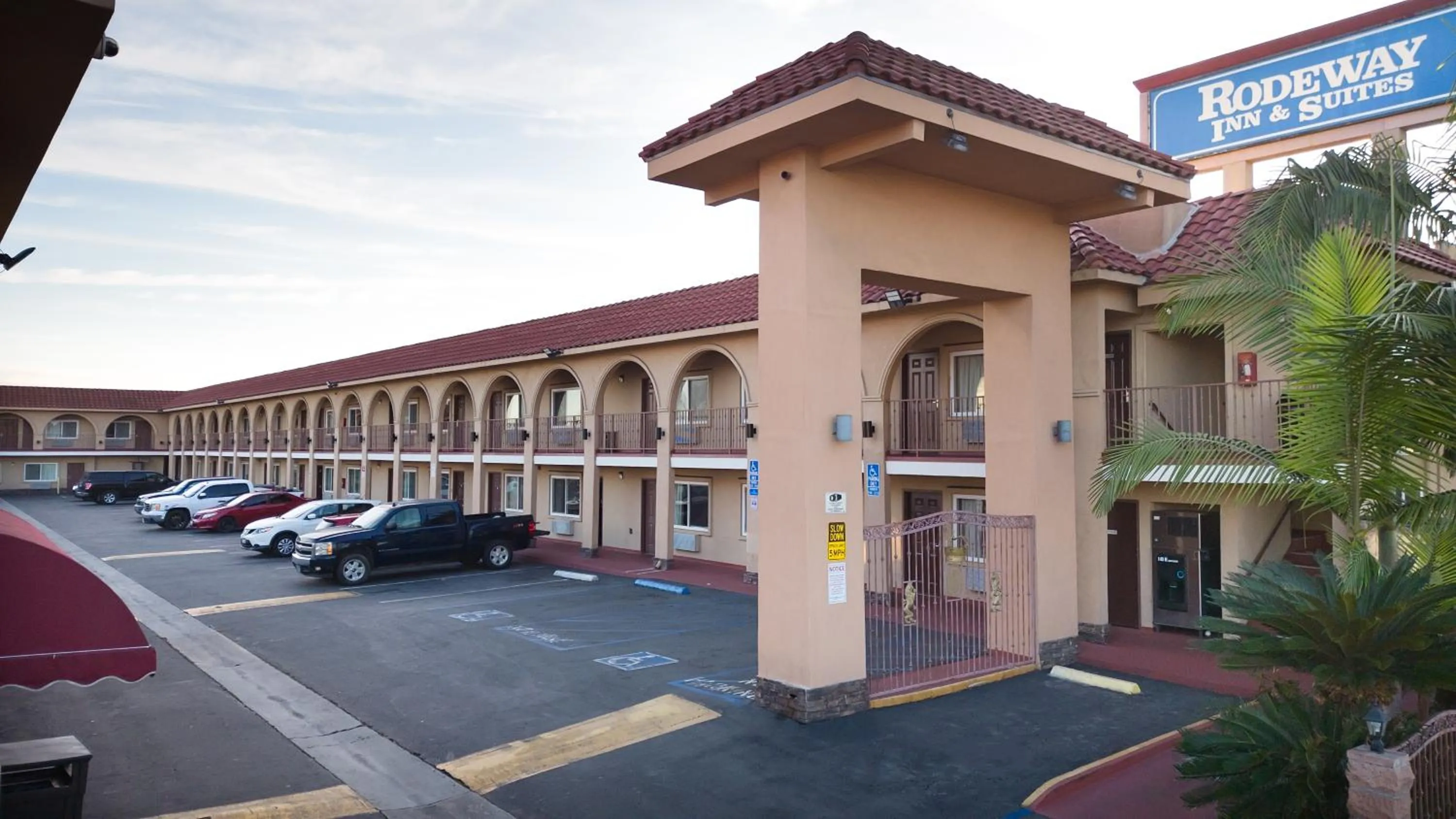 Property building in Rodeway Inn & Suites