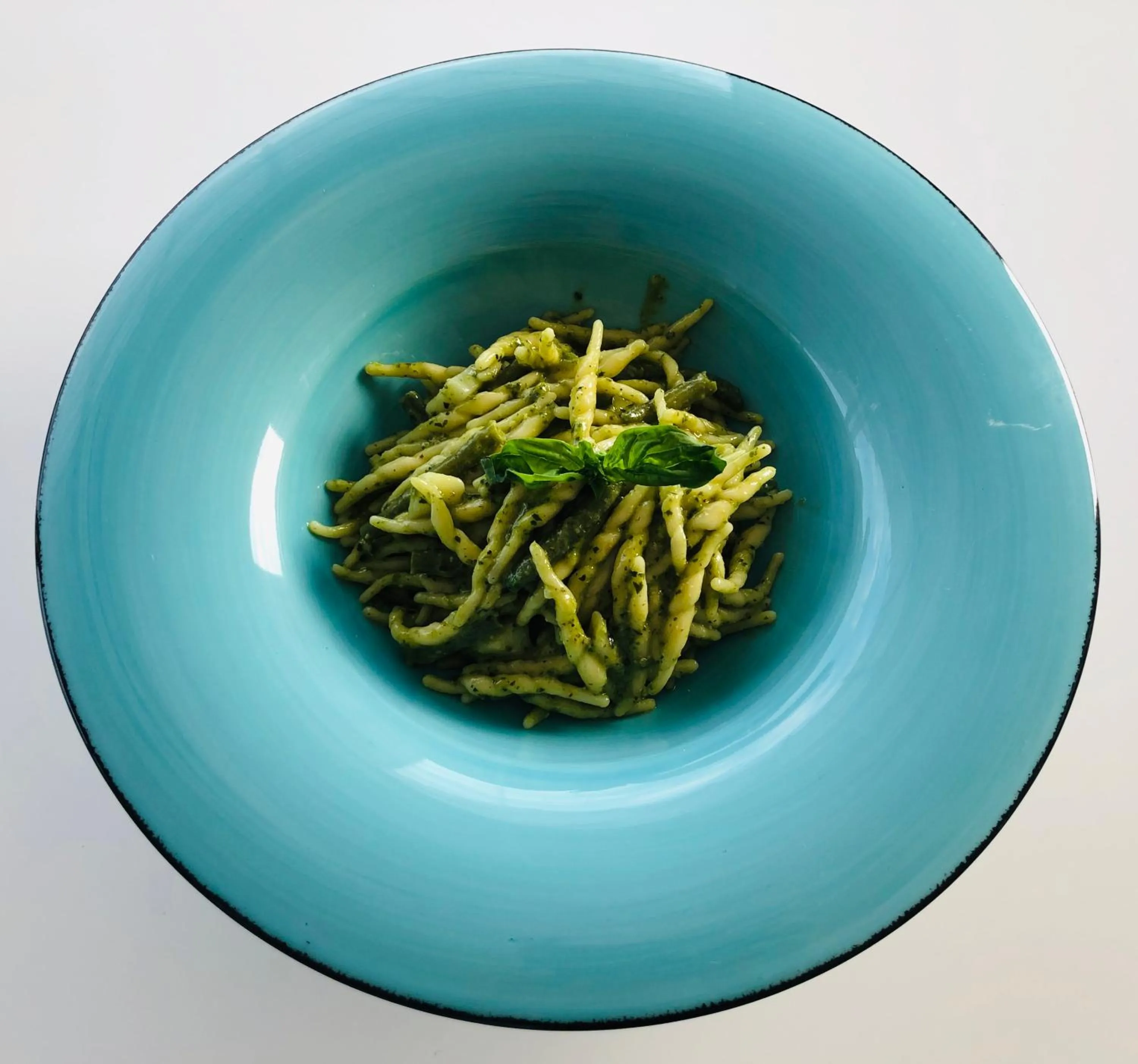 Restaurant/places to eat in Luna Blu