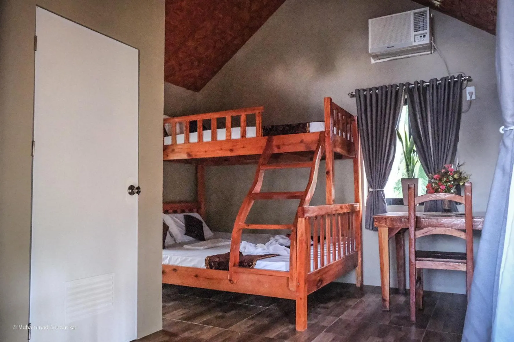 Bed in Camaya-an Paradise Beach Resort