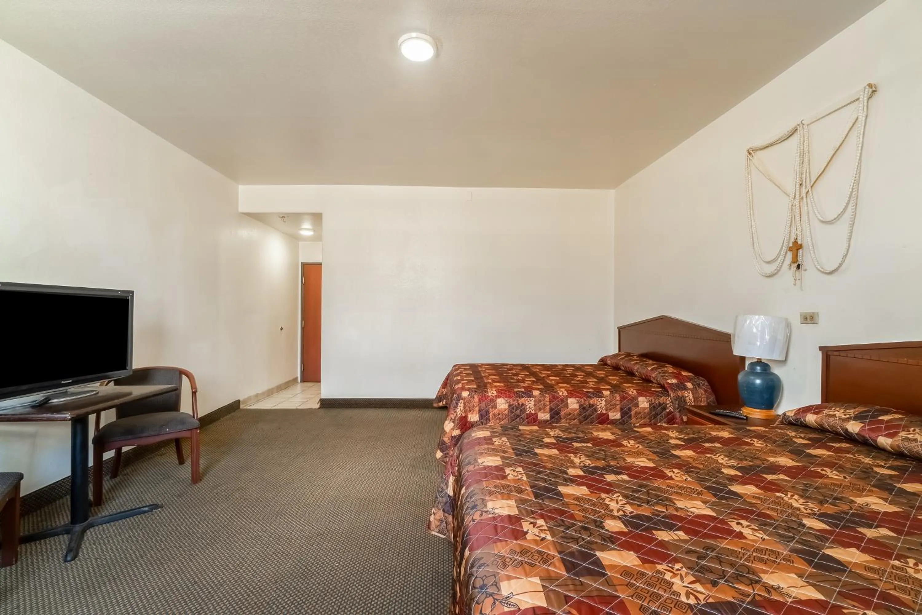 Bedroom, Bed in Hotel O Colonial Inn Brownsville Tx