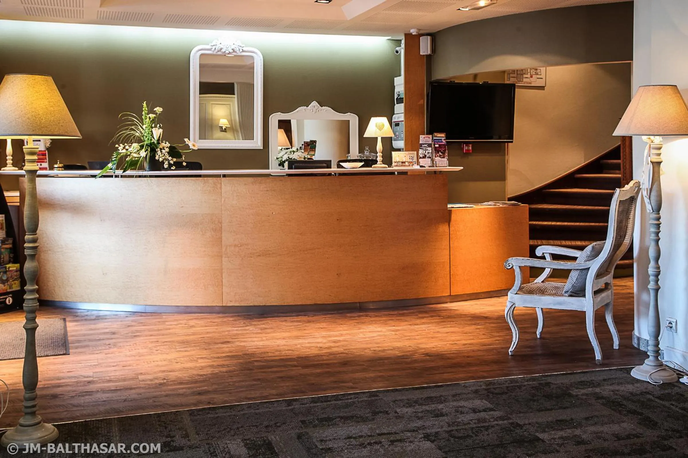 Lobby or reception in Hôtel Le Bristol Strasbourg Gare