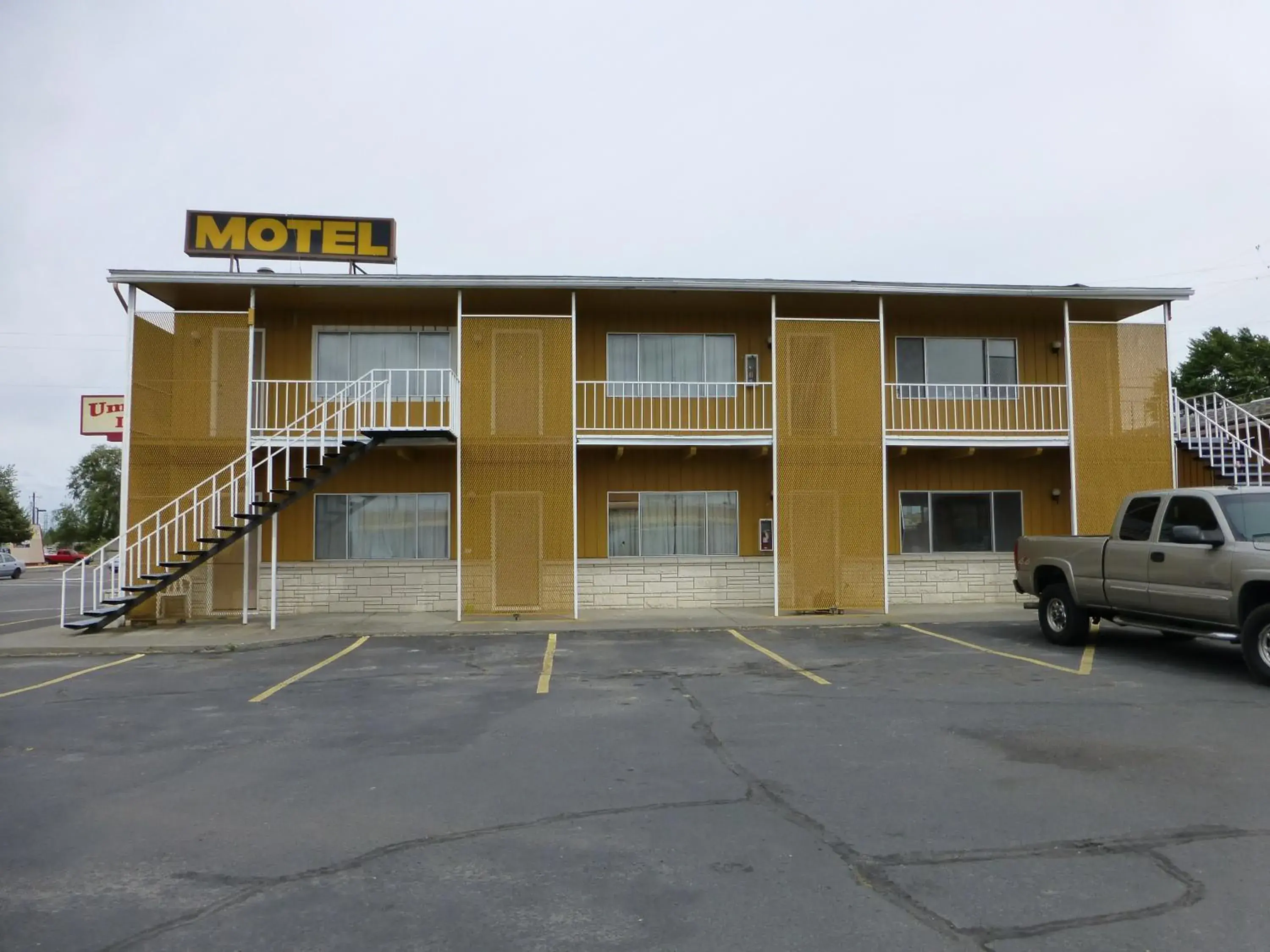 Umatilla Inn & Suites Umatilla Inn & Suites