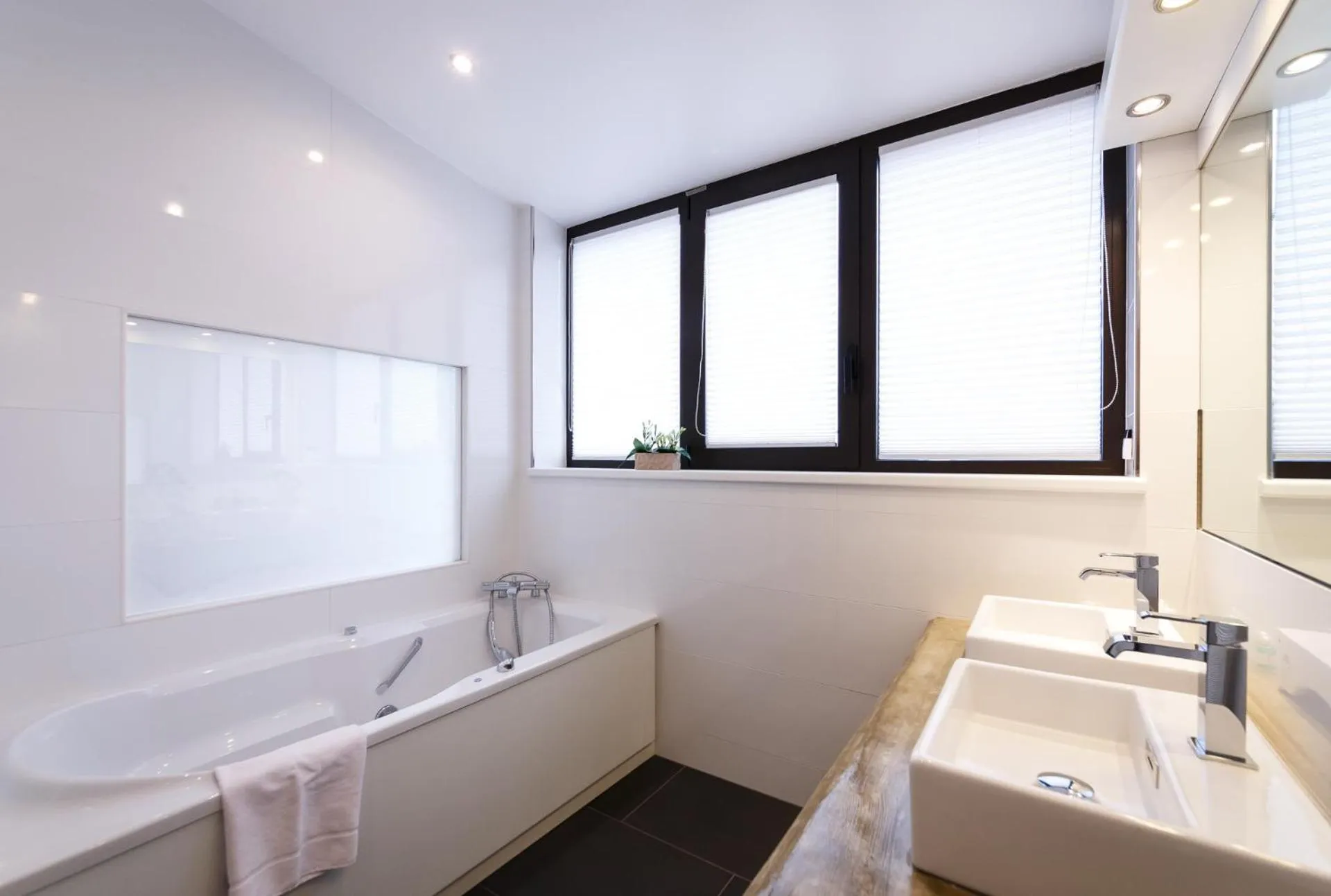 Bathroom in Le Rosenmeer - Hotel Restaurant, au coeur de la route des vins d'Alsace