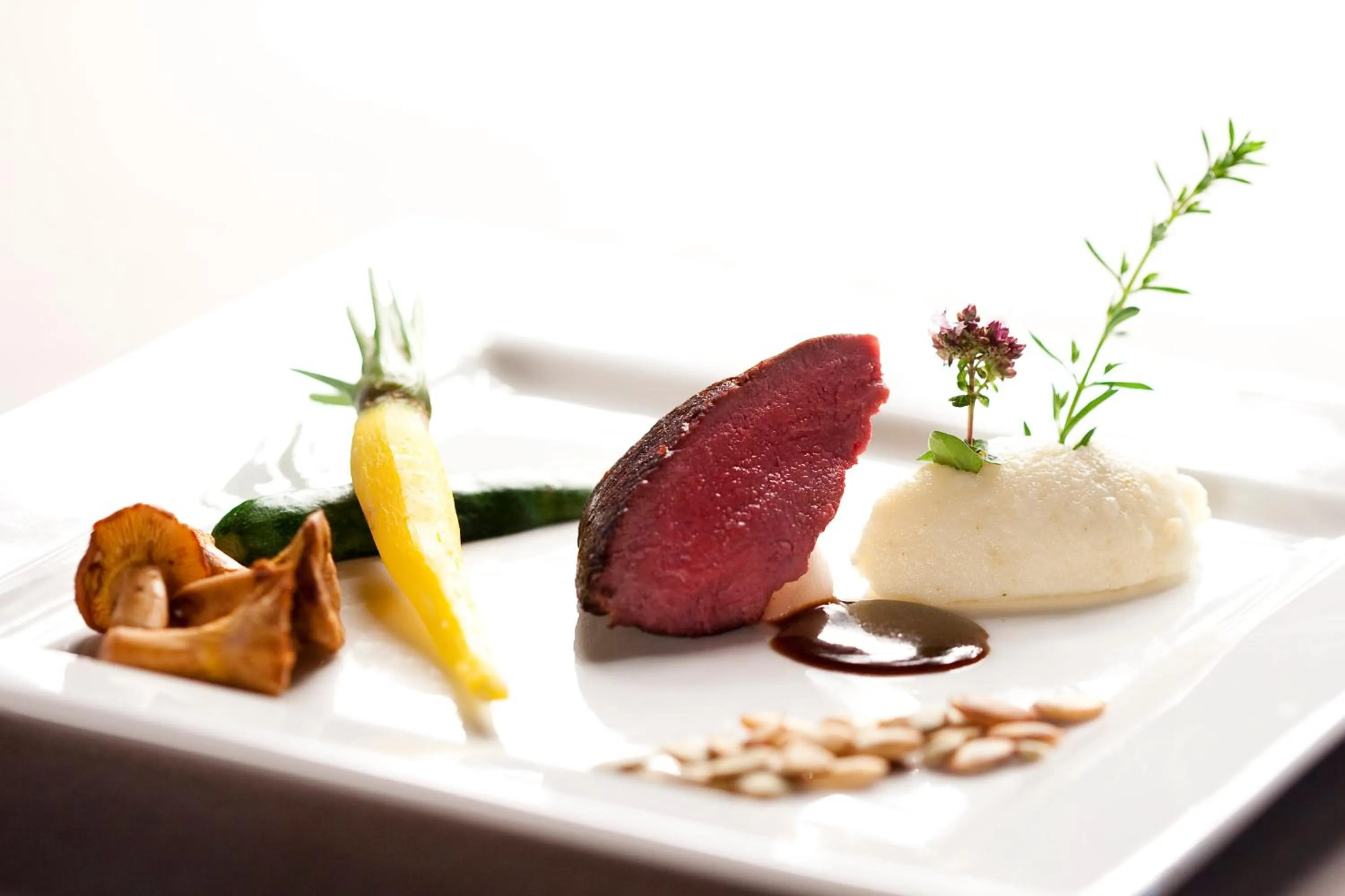 Food and drinks in Le Rosenmeer - Hotel Restaurant, au coeur de la route des vins d'Alsace