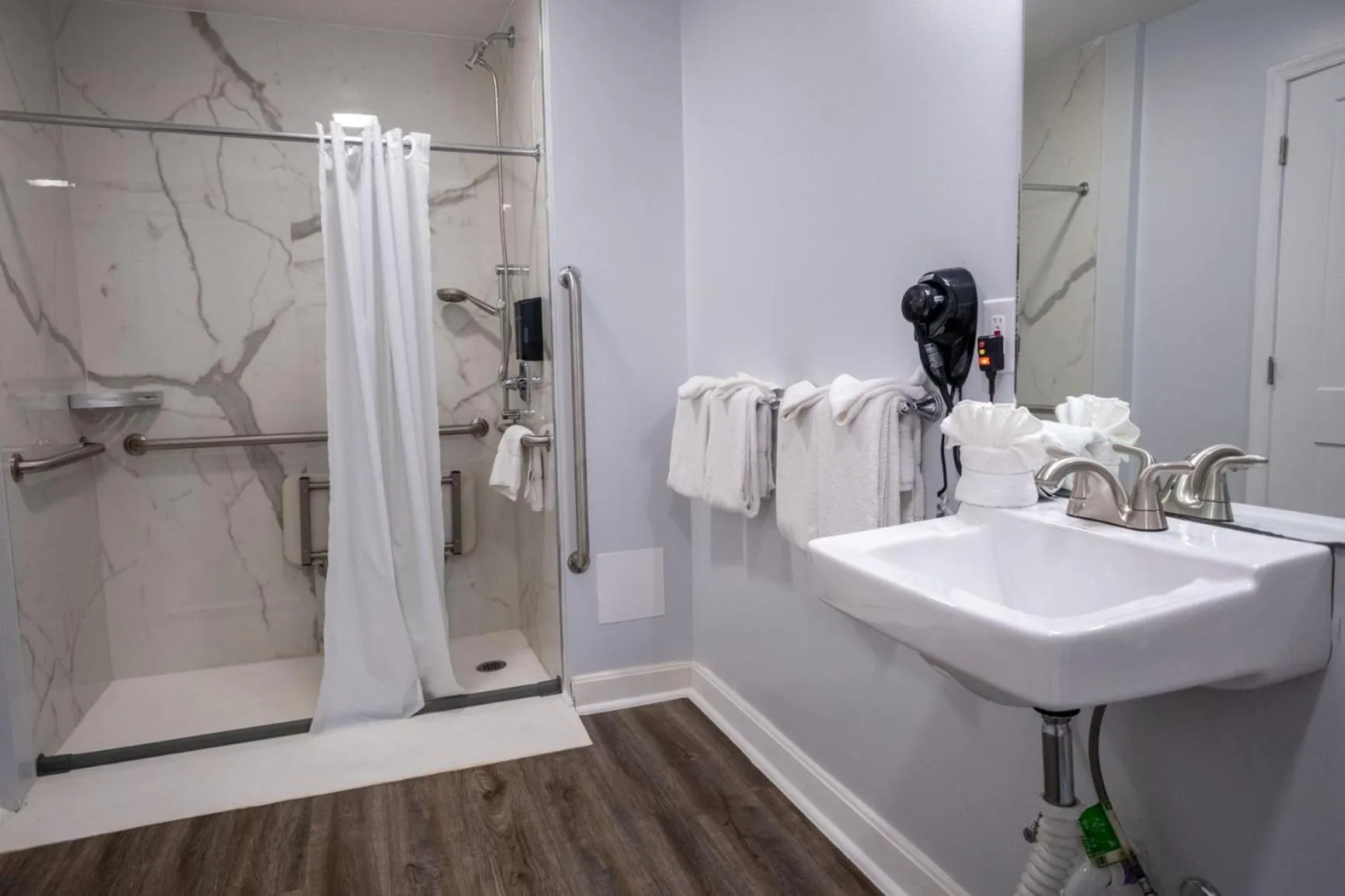 Outer Banks Motor Lodge