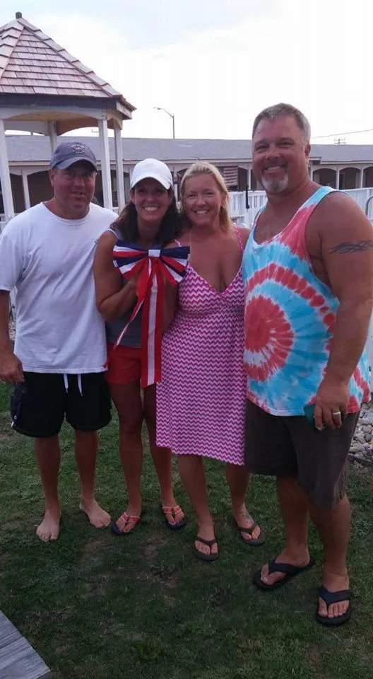 group of guests in Outer Banks Motor Lodge