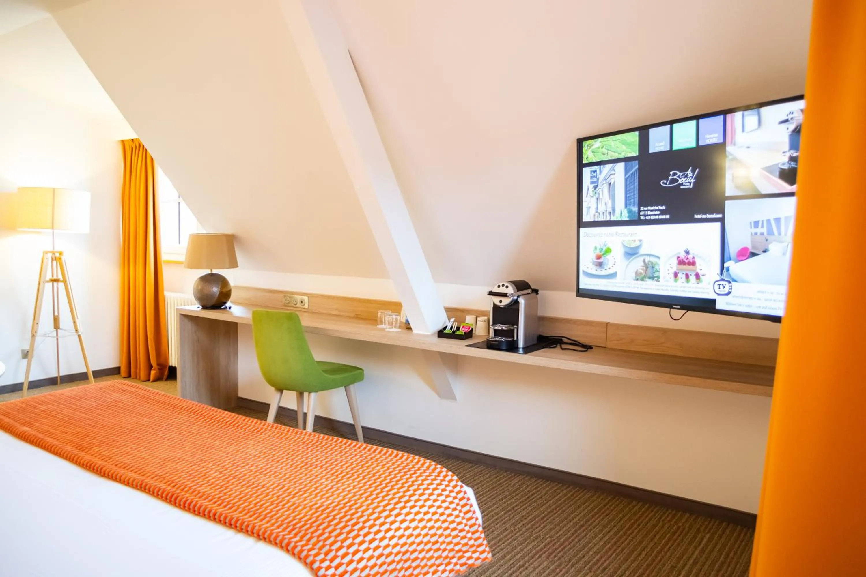 Photo of the whole room, Bed in Hôtel Restaurant Au Boeuf