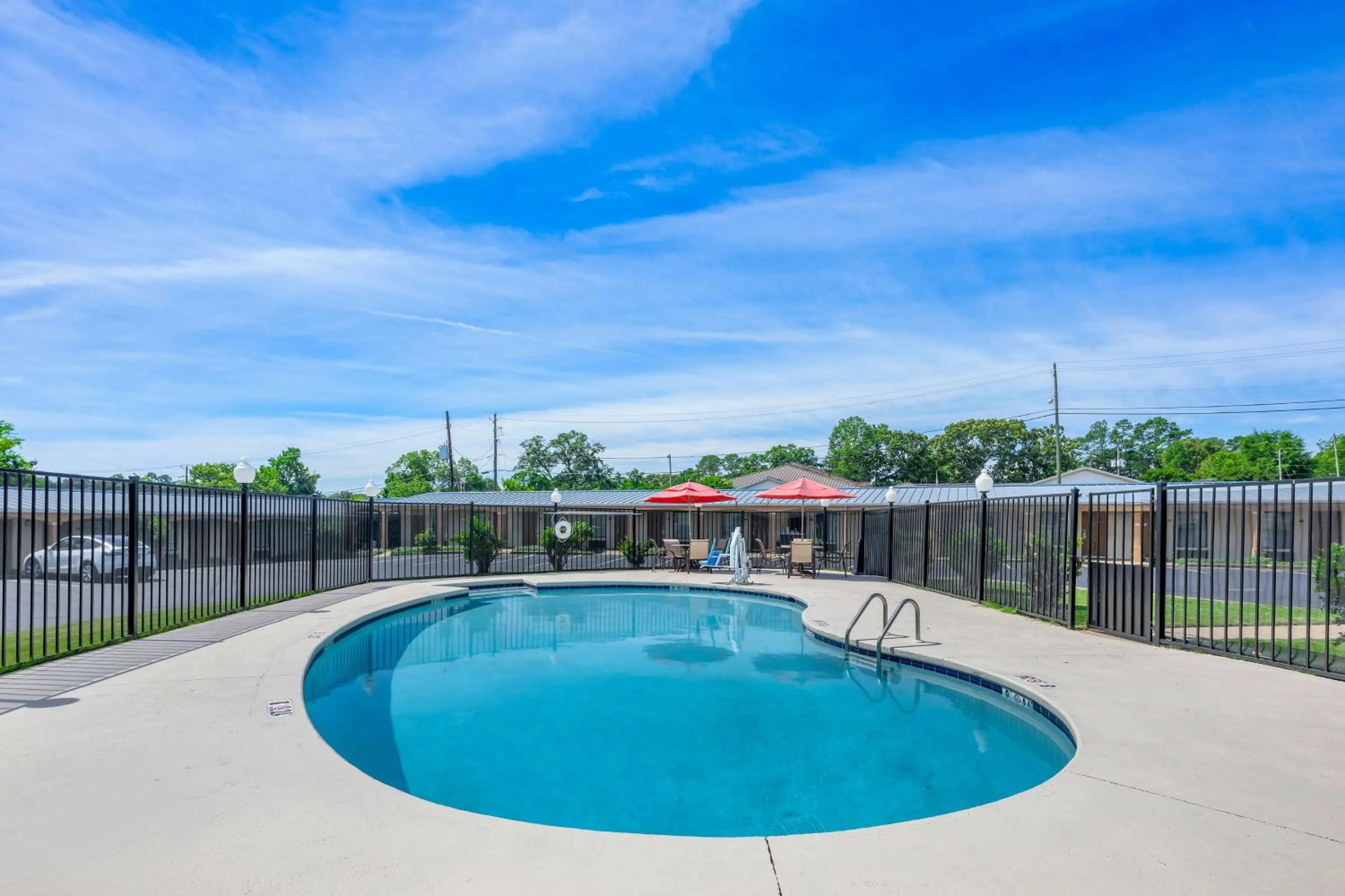 Pool view in Best Western Catalina Inn