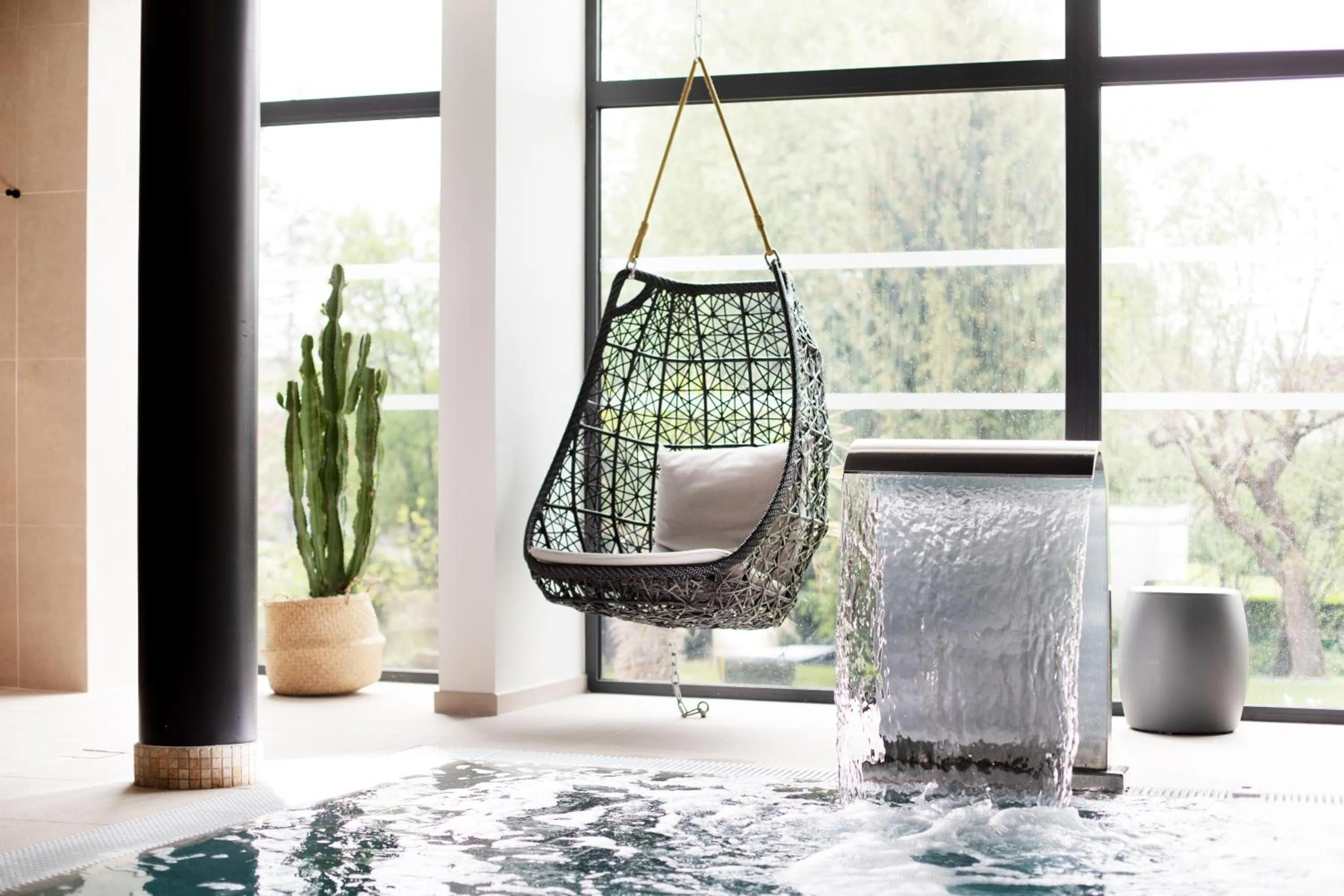 Spa and wellness centre/facilities in Le Richebourg Hôtel, Restaurant & Spa