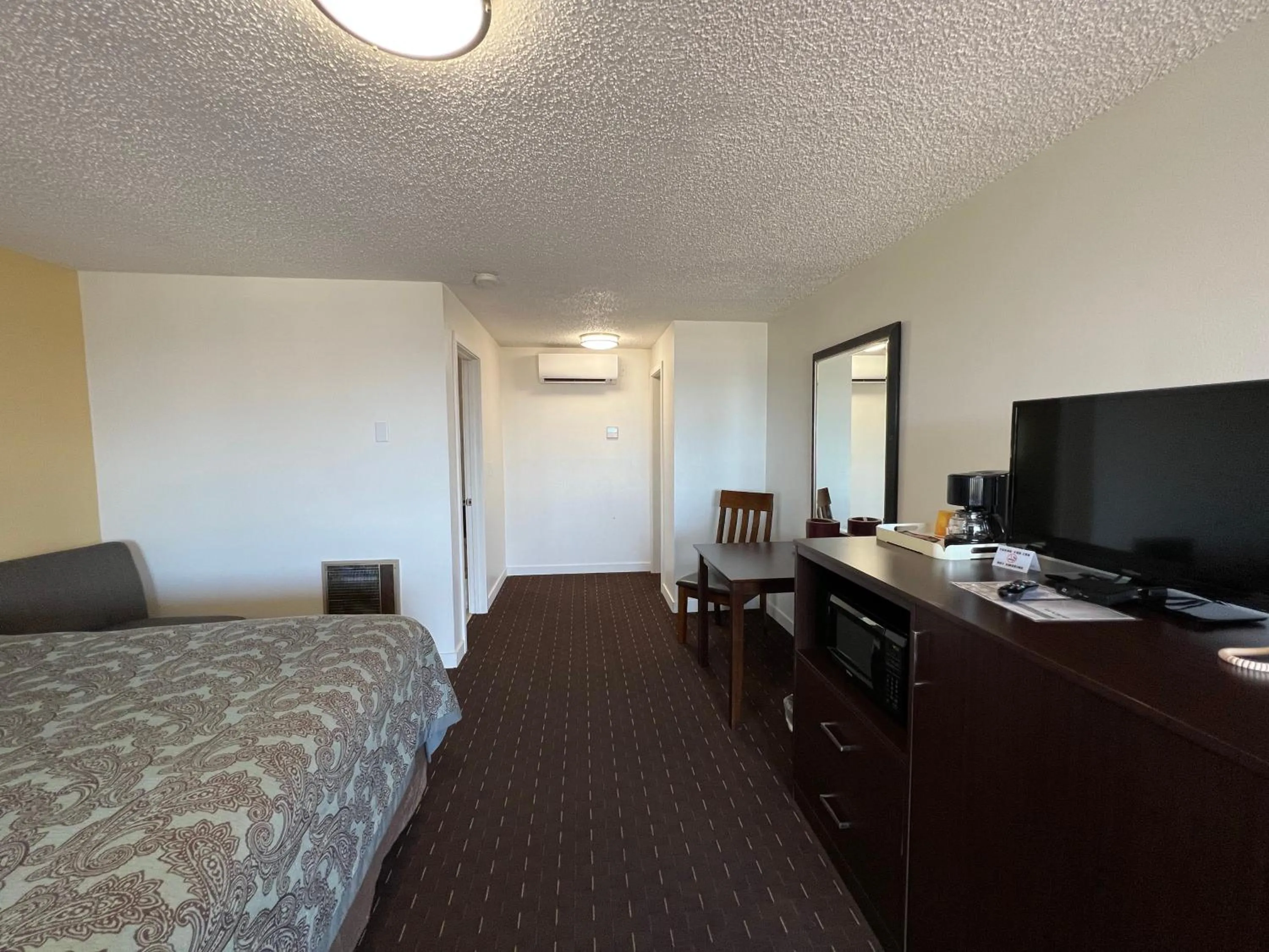 Bedroom, Bed in Port Townsend Inn
