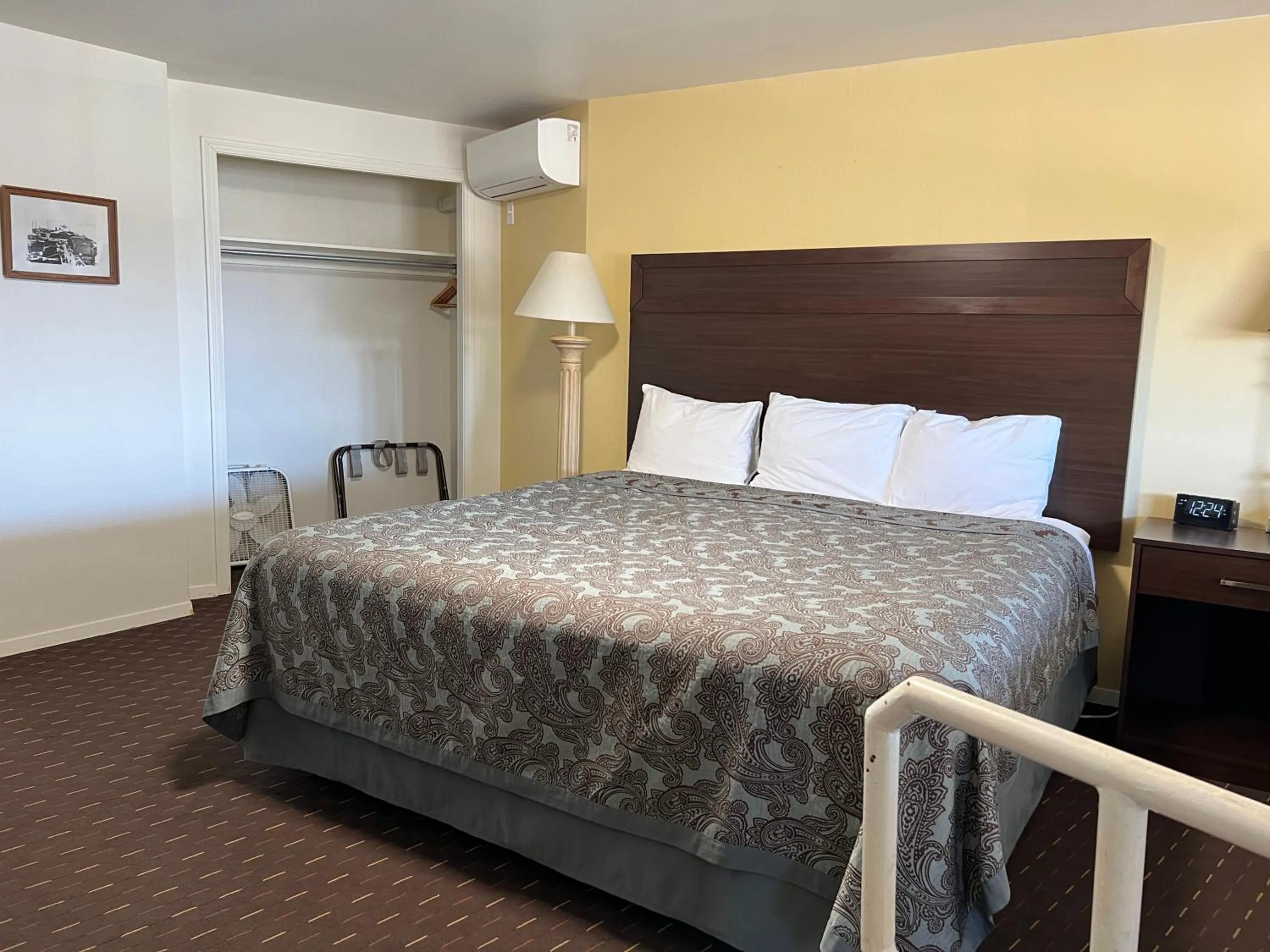 Bed in Port Townsend Inn