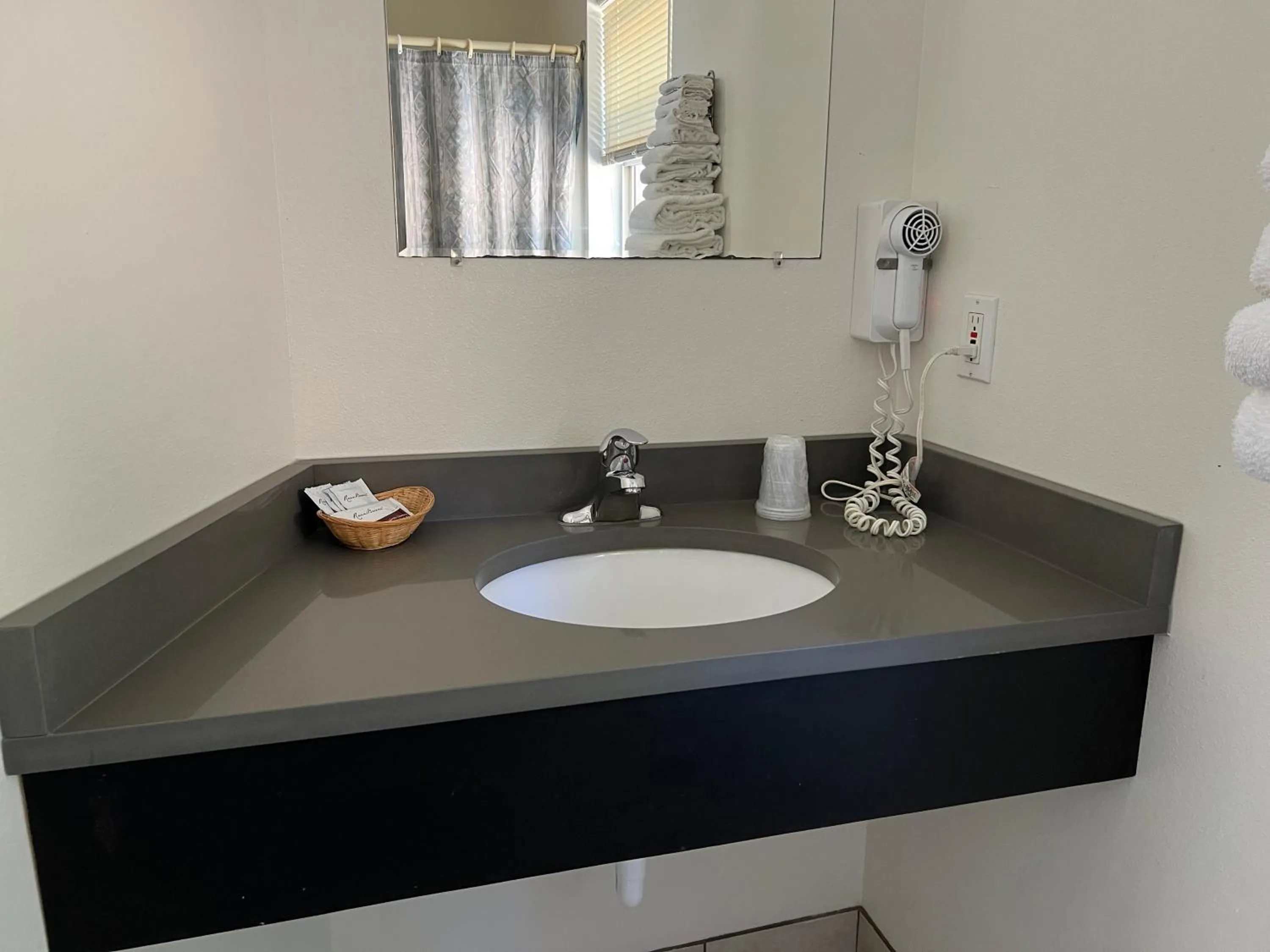 Bathroom in Port Townsend Inn