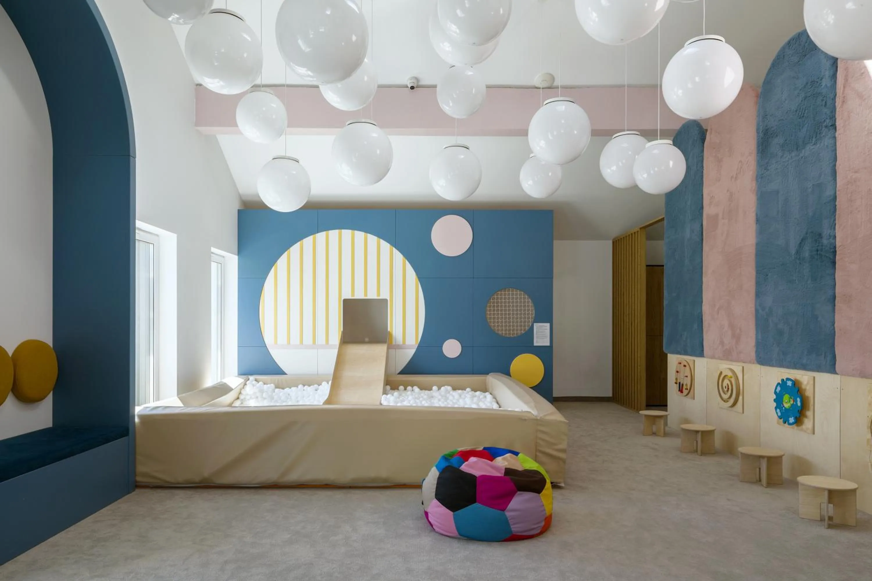 Children play ground, Bed in Hotel Saltic Resort & Spa Grzybowo