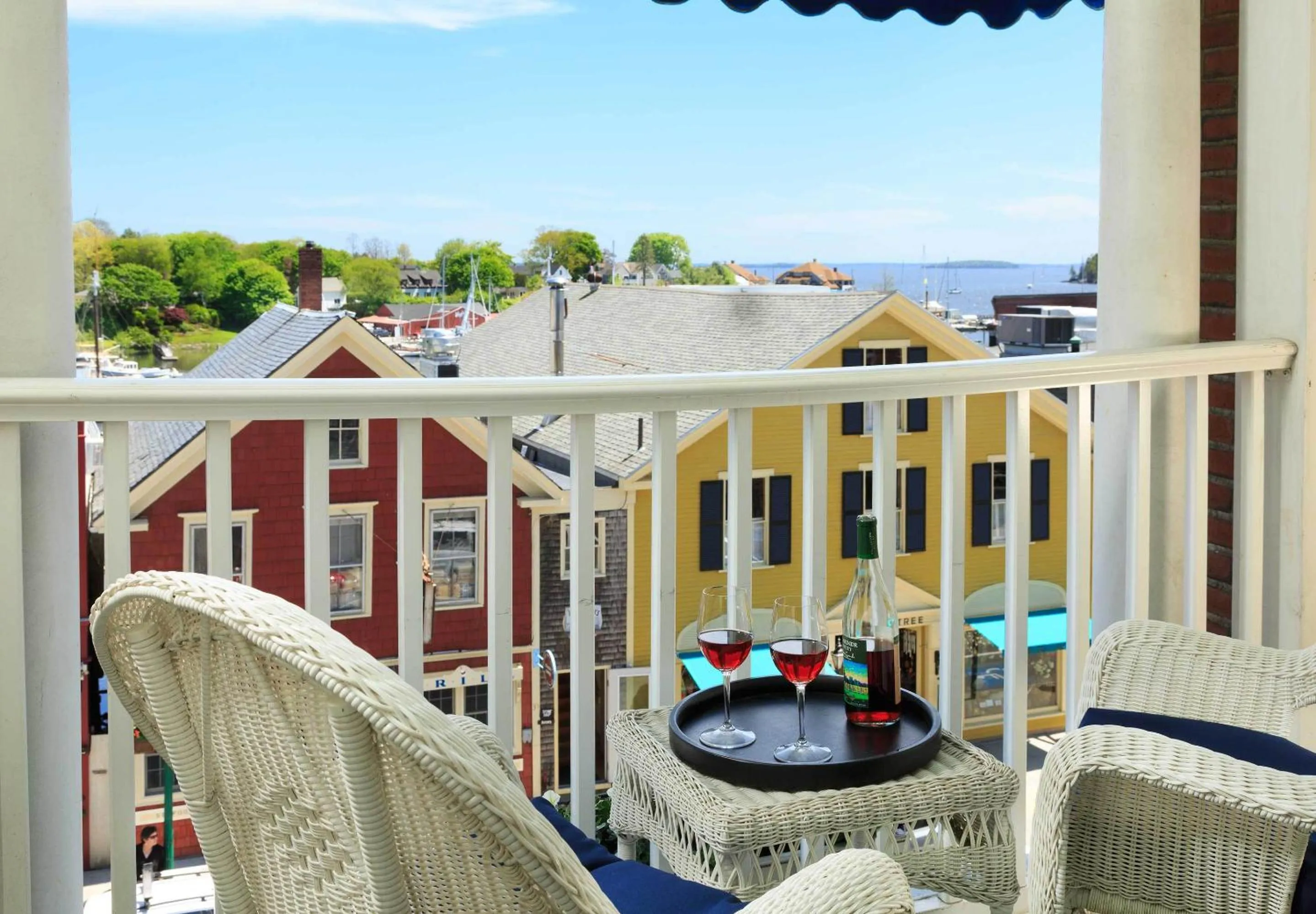 Day in Lord Camden Inn