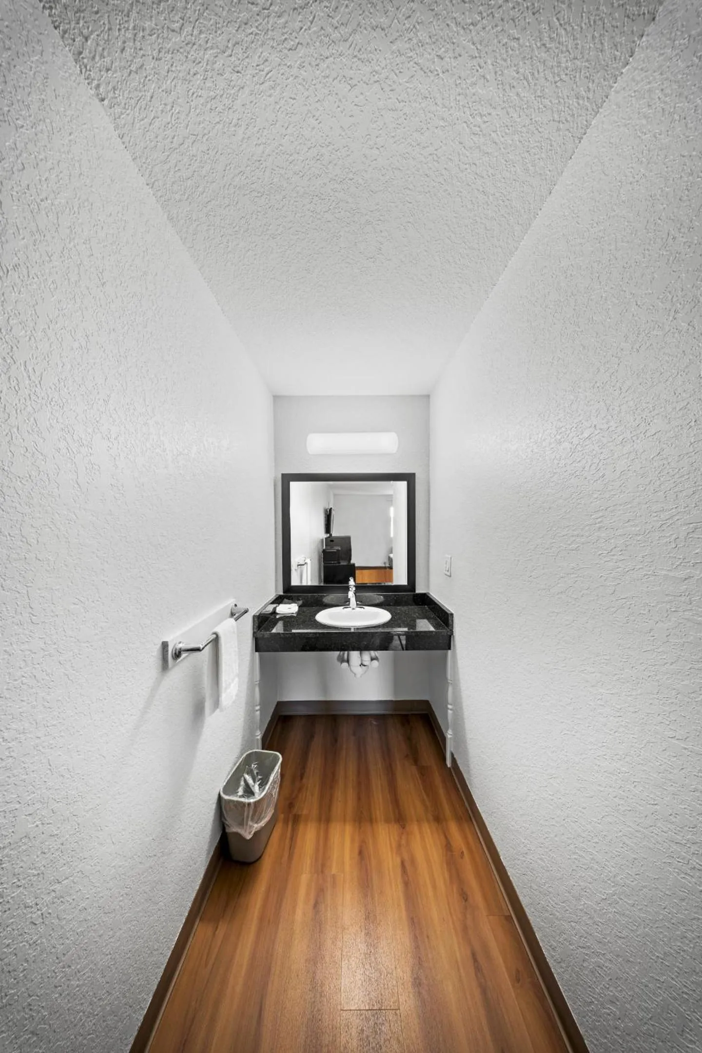 Bathroom in Motel 6-Moultrie, GA