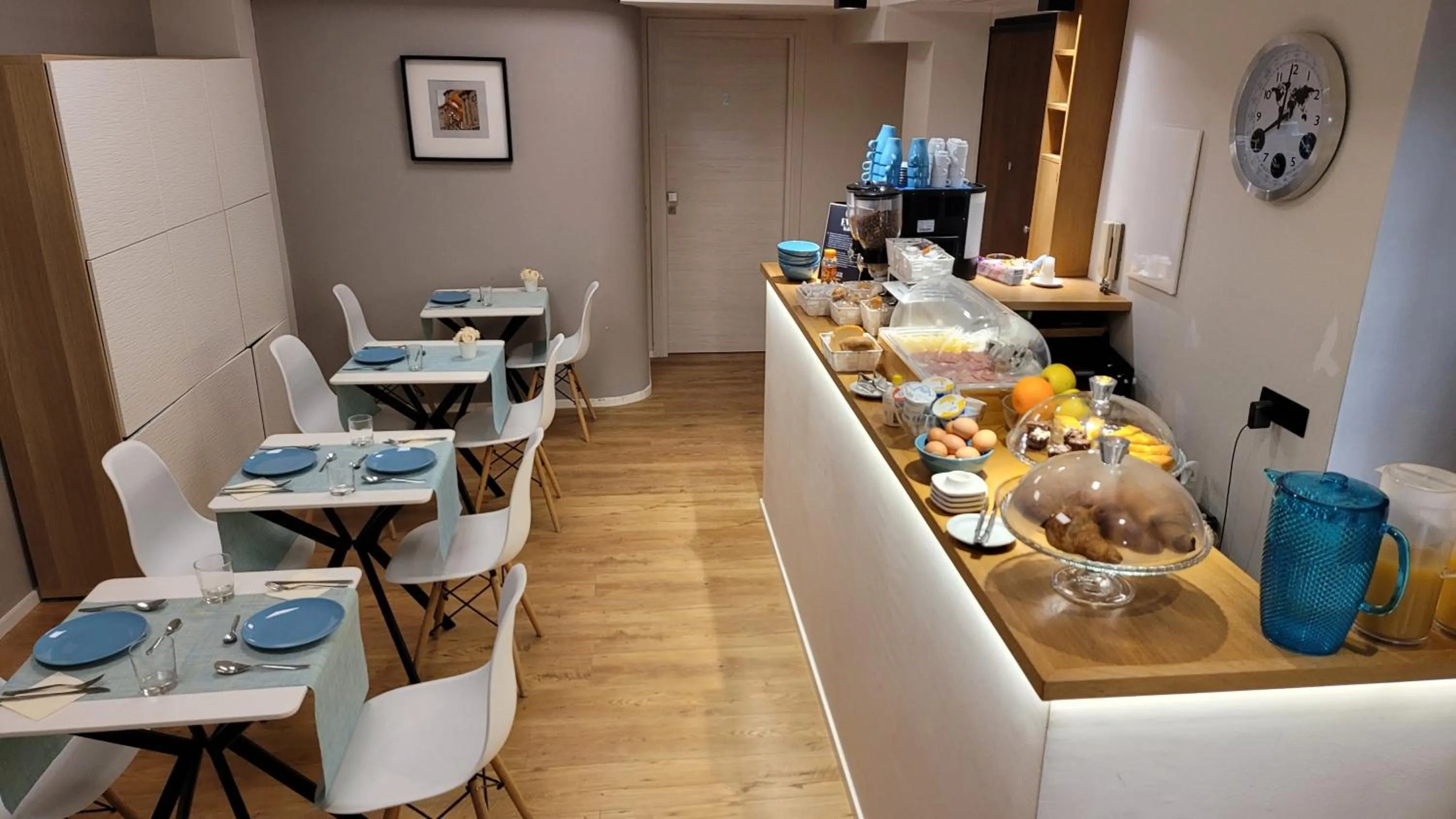 Breakfast in EVA LUXURY ROOMS CAGLIARI