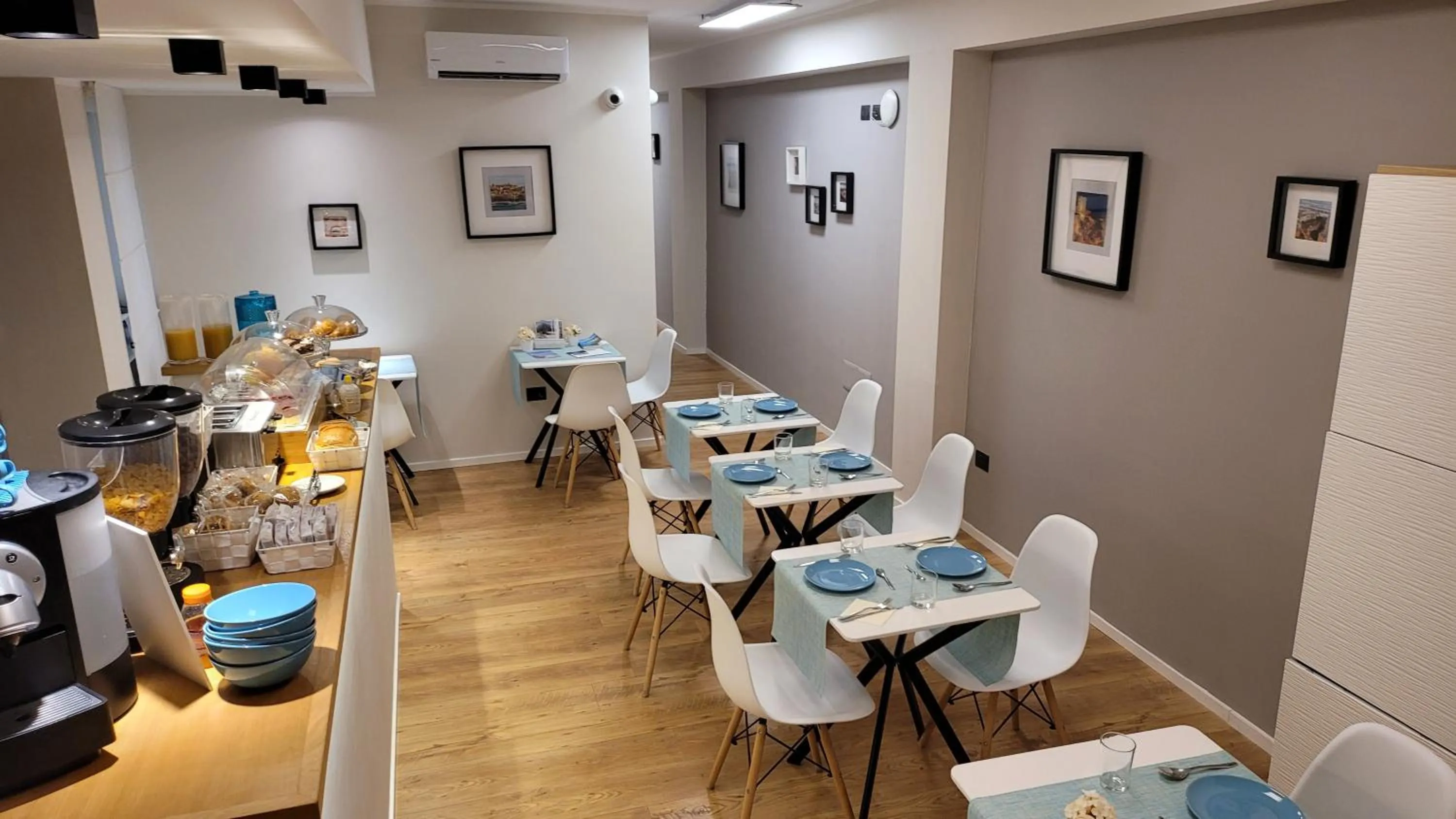 Breakfast in EVA LUXURY ROOMS CAGLIARI