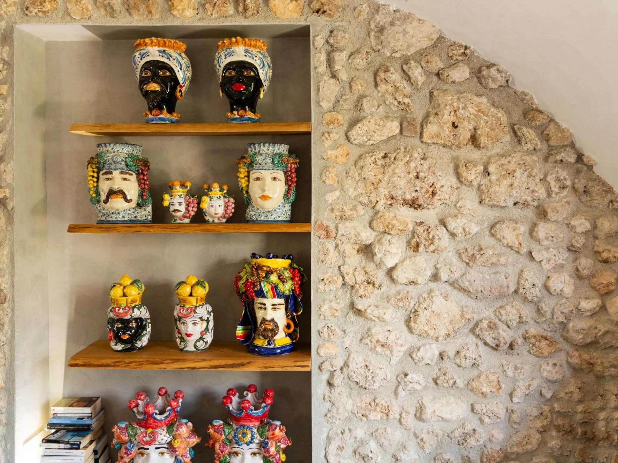 Decorative detail in Oikos in Terre di Zaccanello