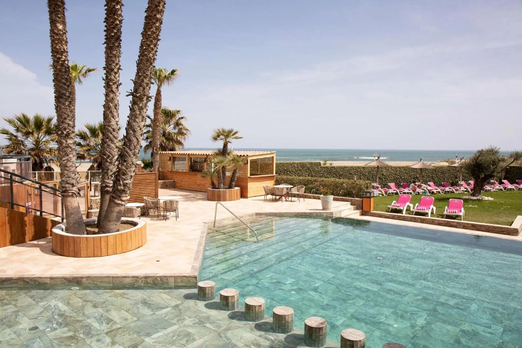 Pool view in Grand Hôtel Les Flamants Roses Thalasso & Spa