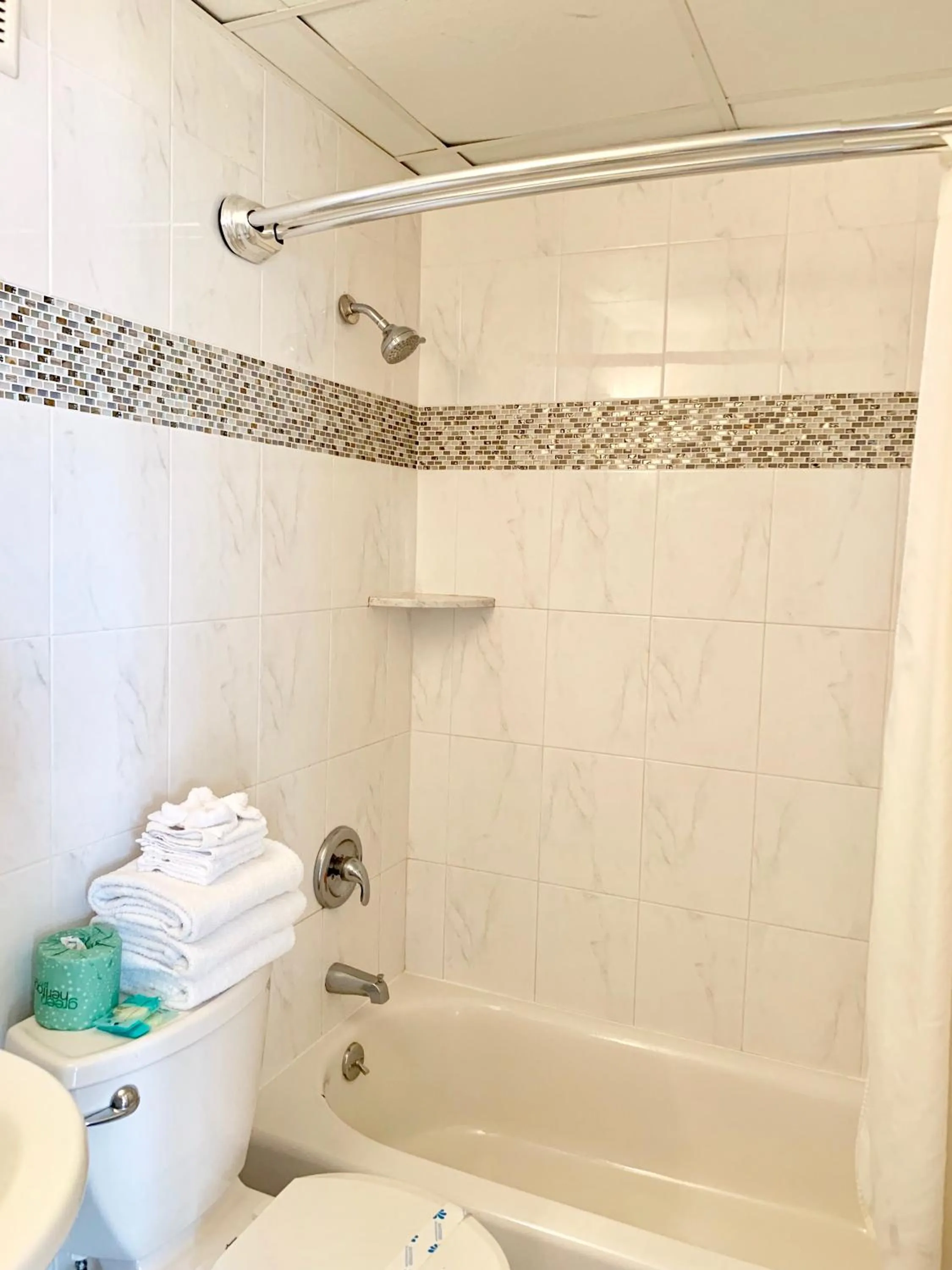 Shower in White Caps Motel