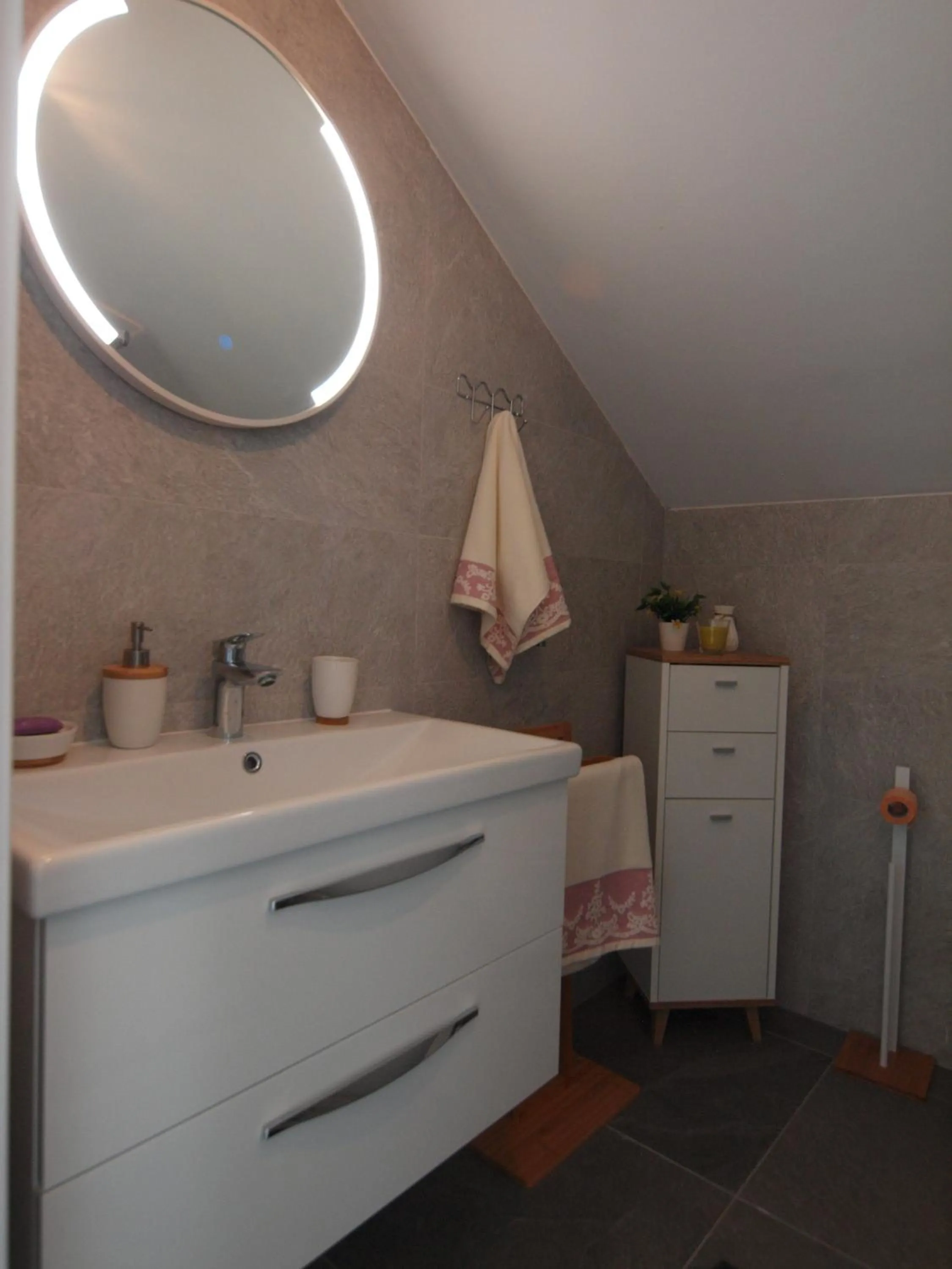 Bathroom in Apartments Mak & Lux - sea & sunset top view