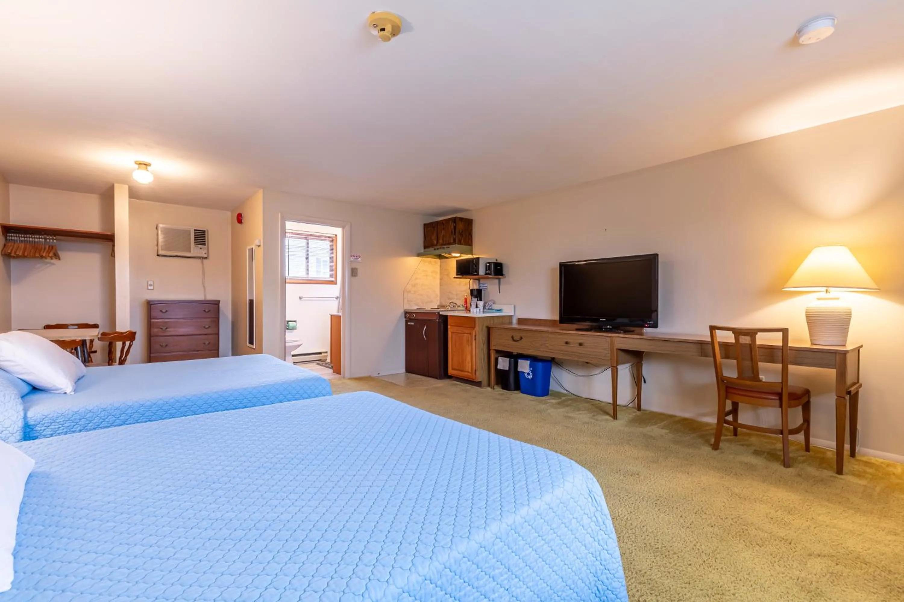 Inn Between the Beaches & Villager