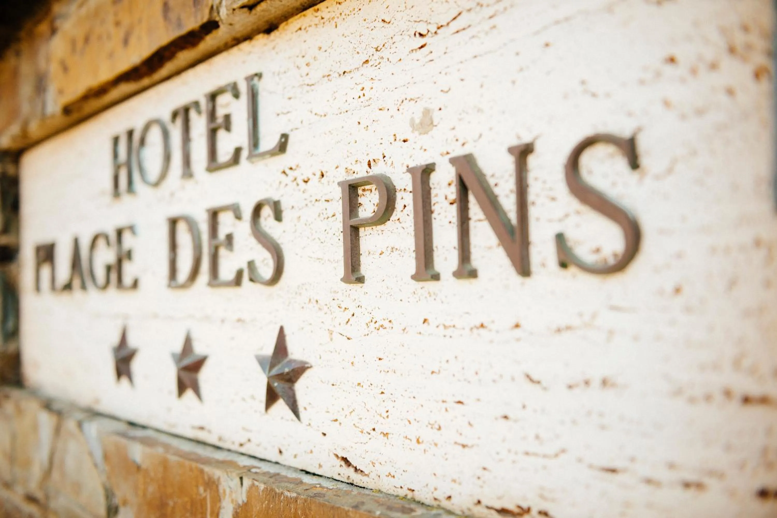 Property logo or sign in Plage des Pins