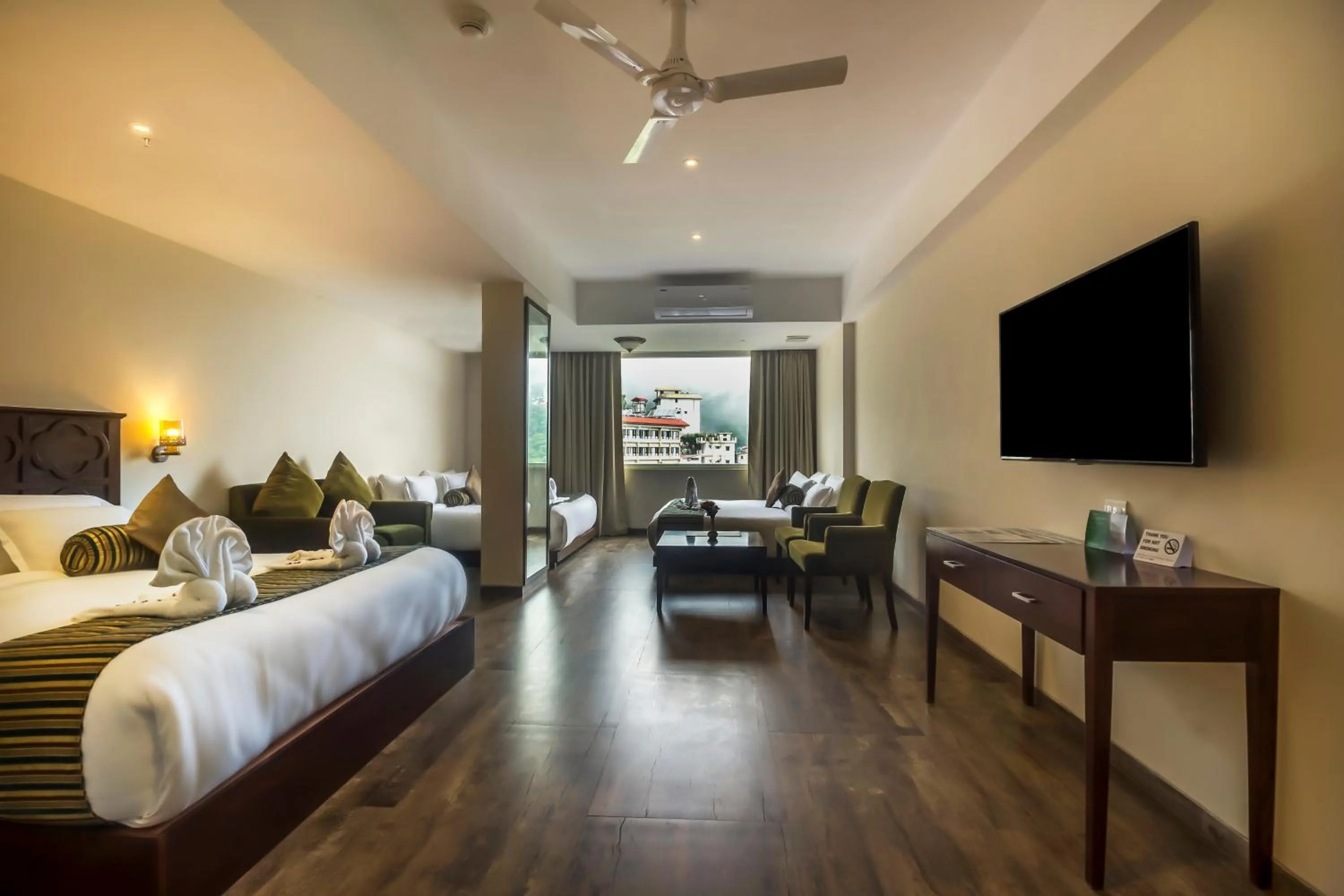 TV and multimedia in EllBee Mussoorie Hills