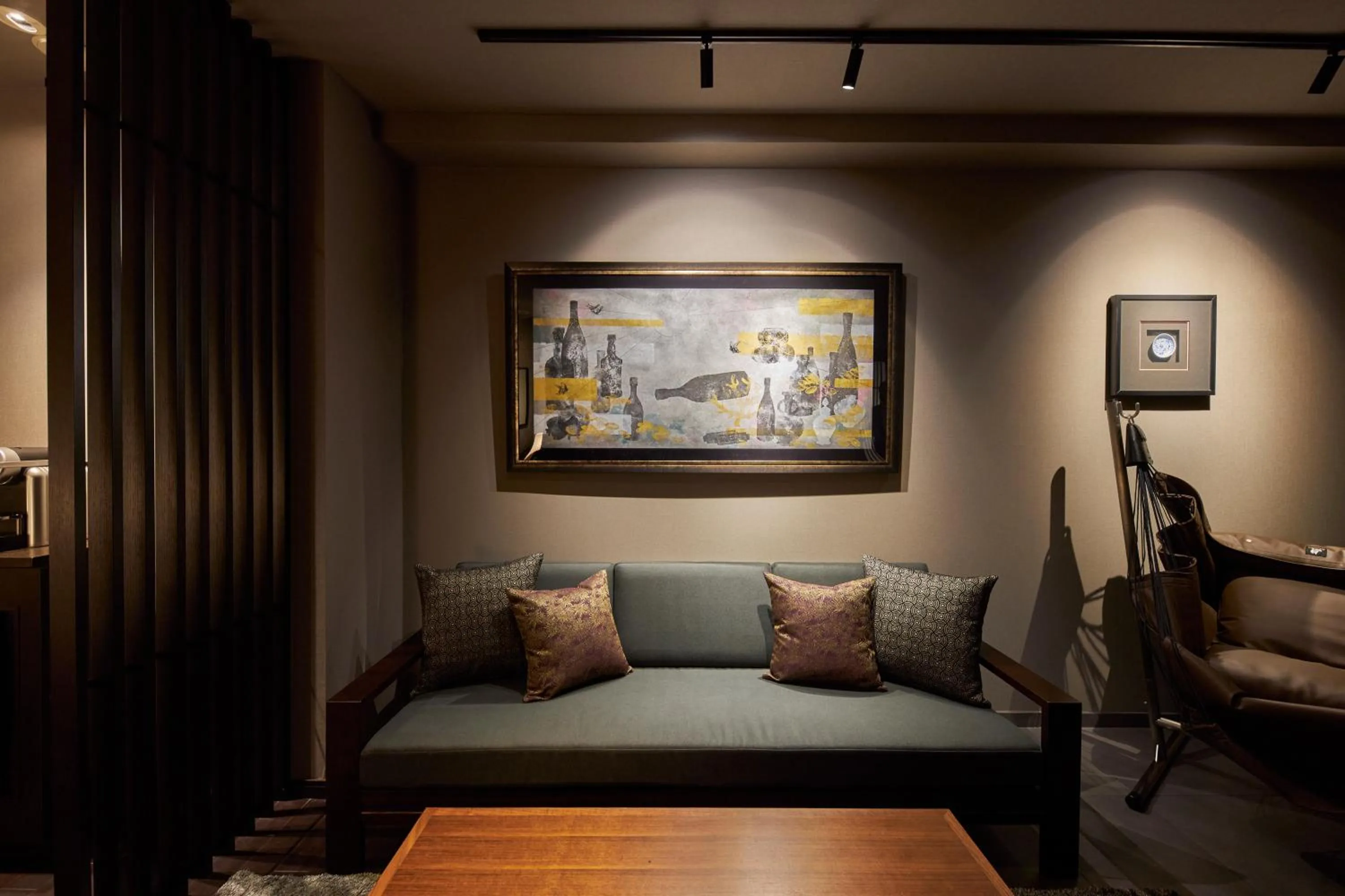 SAKE Kura Hotel 川崎宿