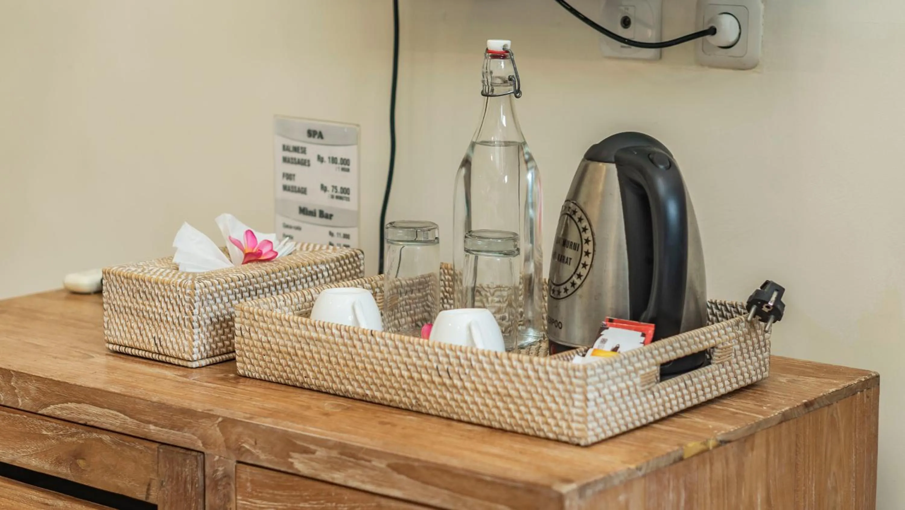 Coffee/tea facilities in Jegeg Mas