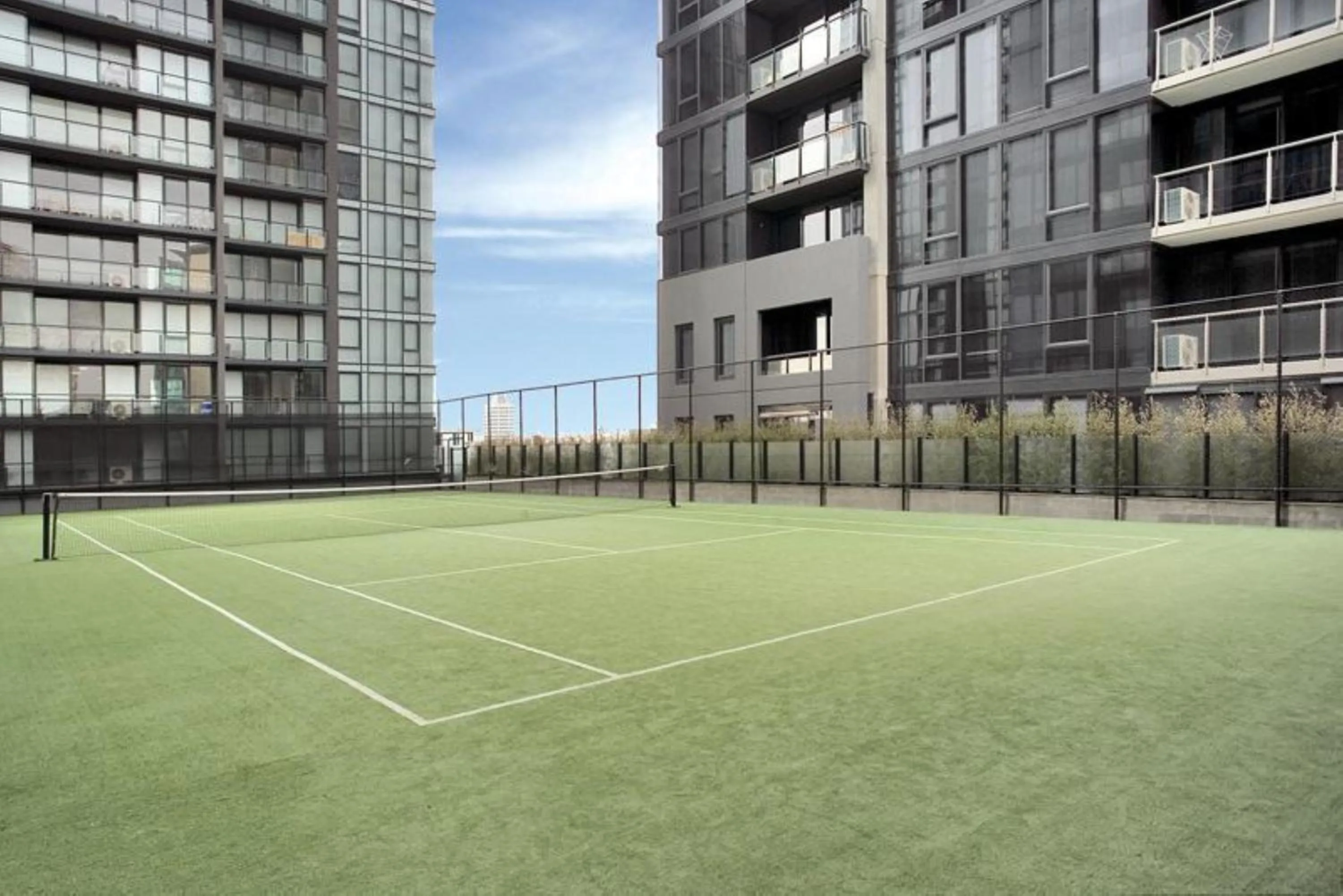 ReadySet Apartments at City Tower