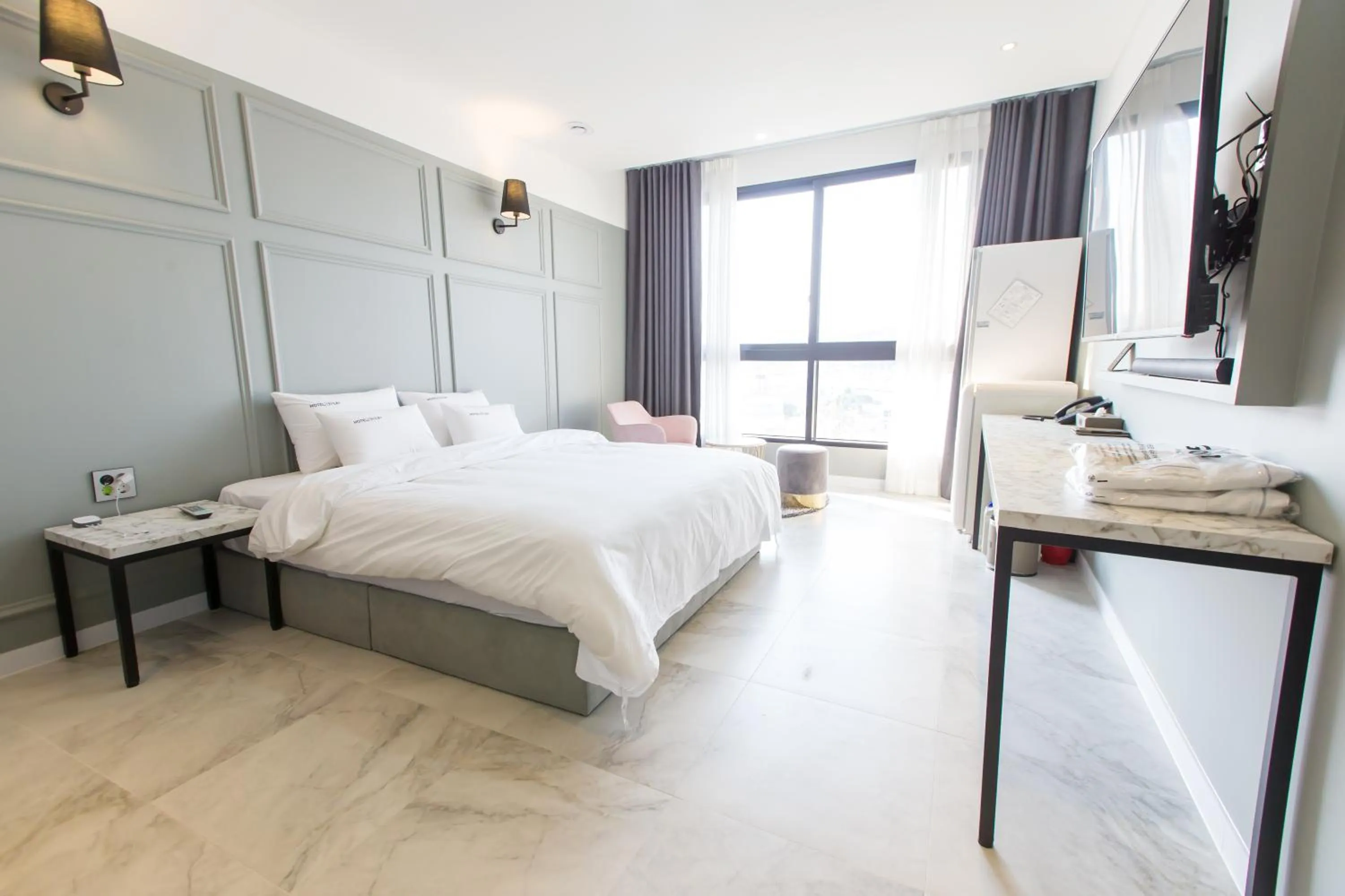 Bed in Hotel Raum Suncheon