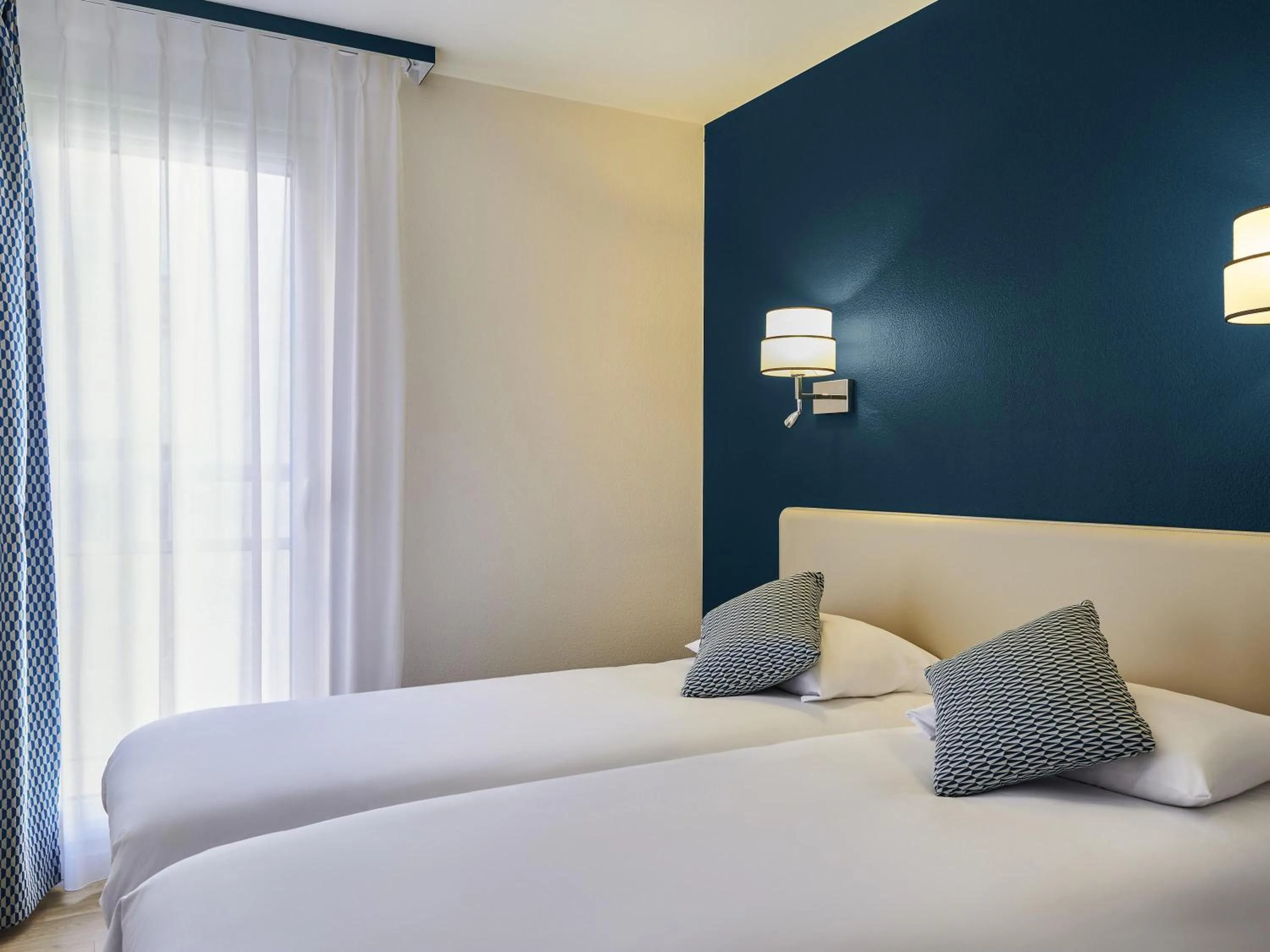 Bedroom, Bed in Aparthotel Adagio Monaco Palais Joséphine